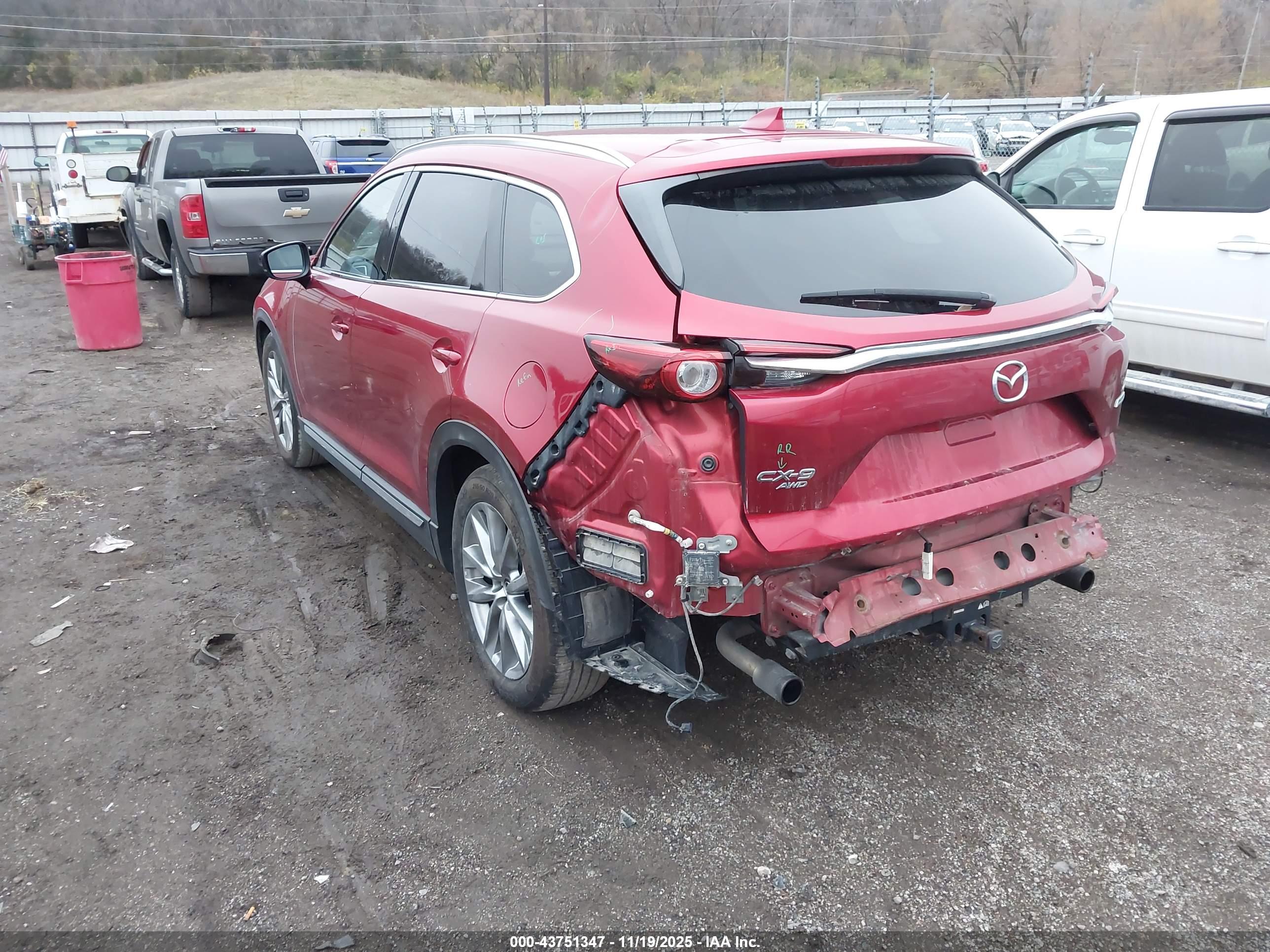 MAZDA CX-9 image 3