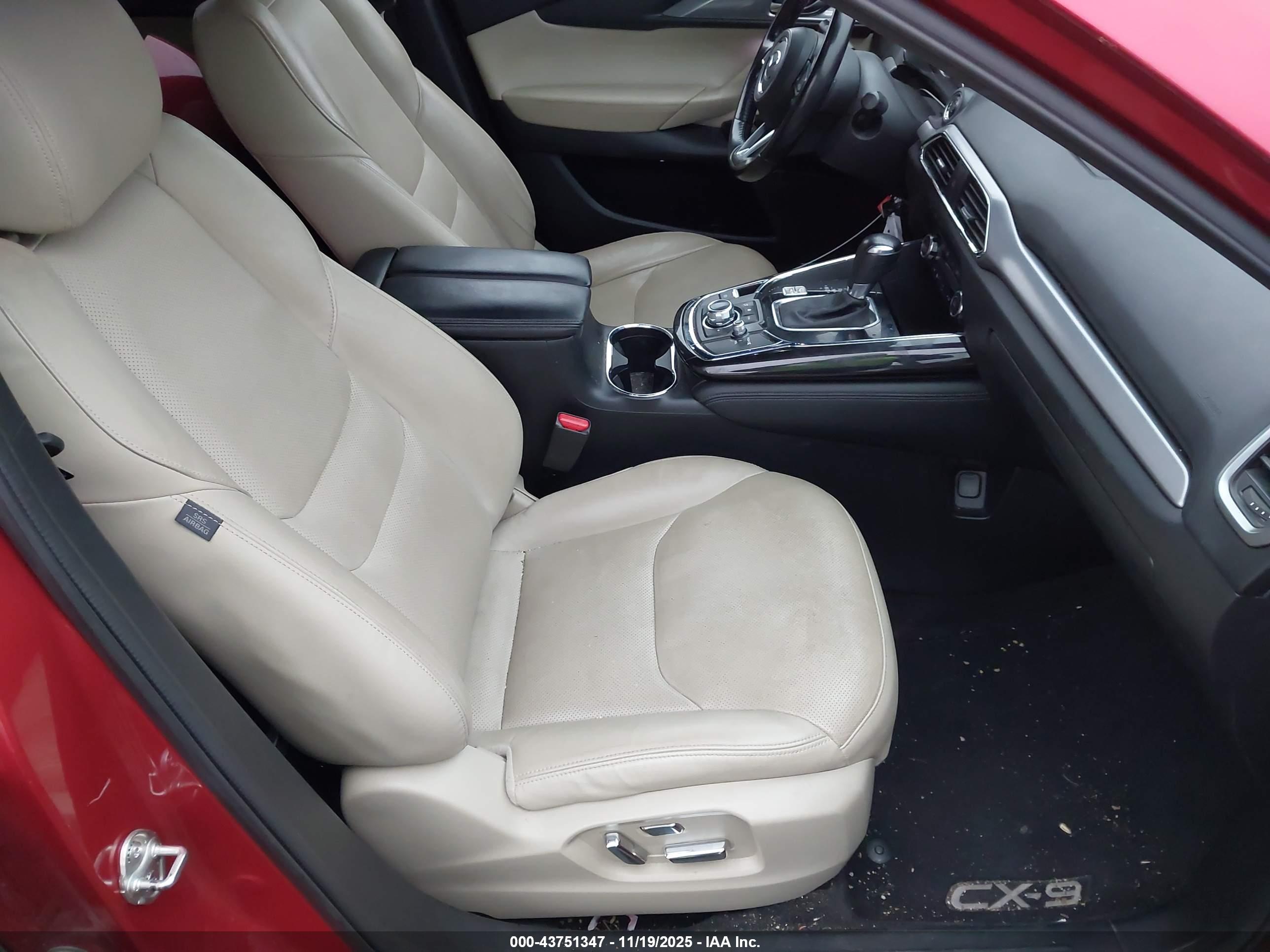 MAZDA CX-9 image 5