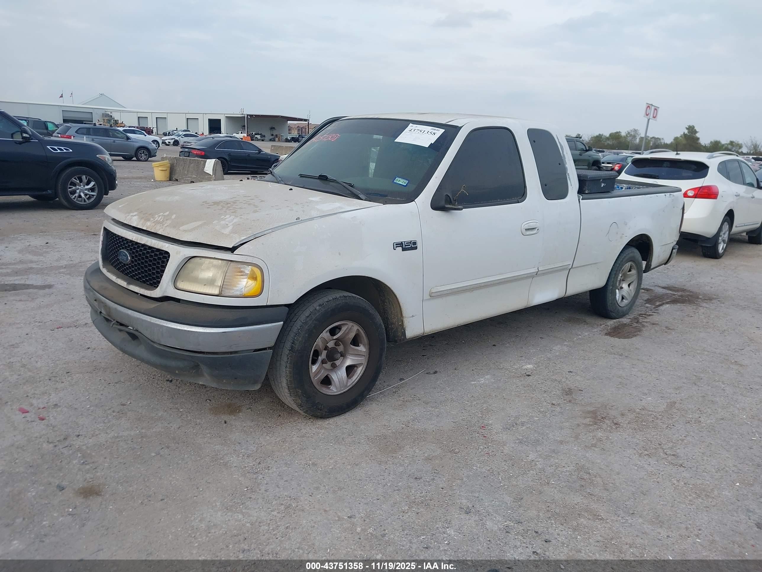 FORD F-150 image 2