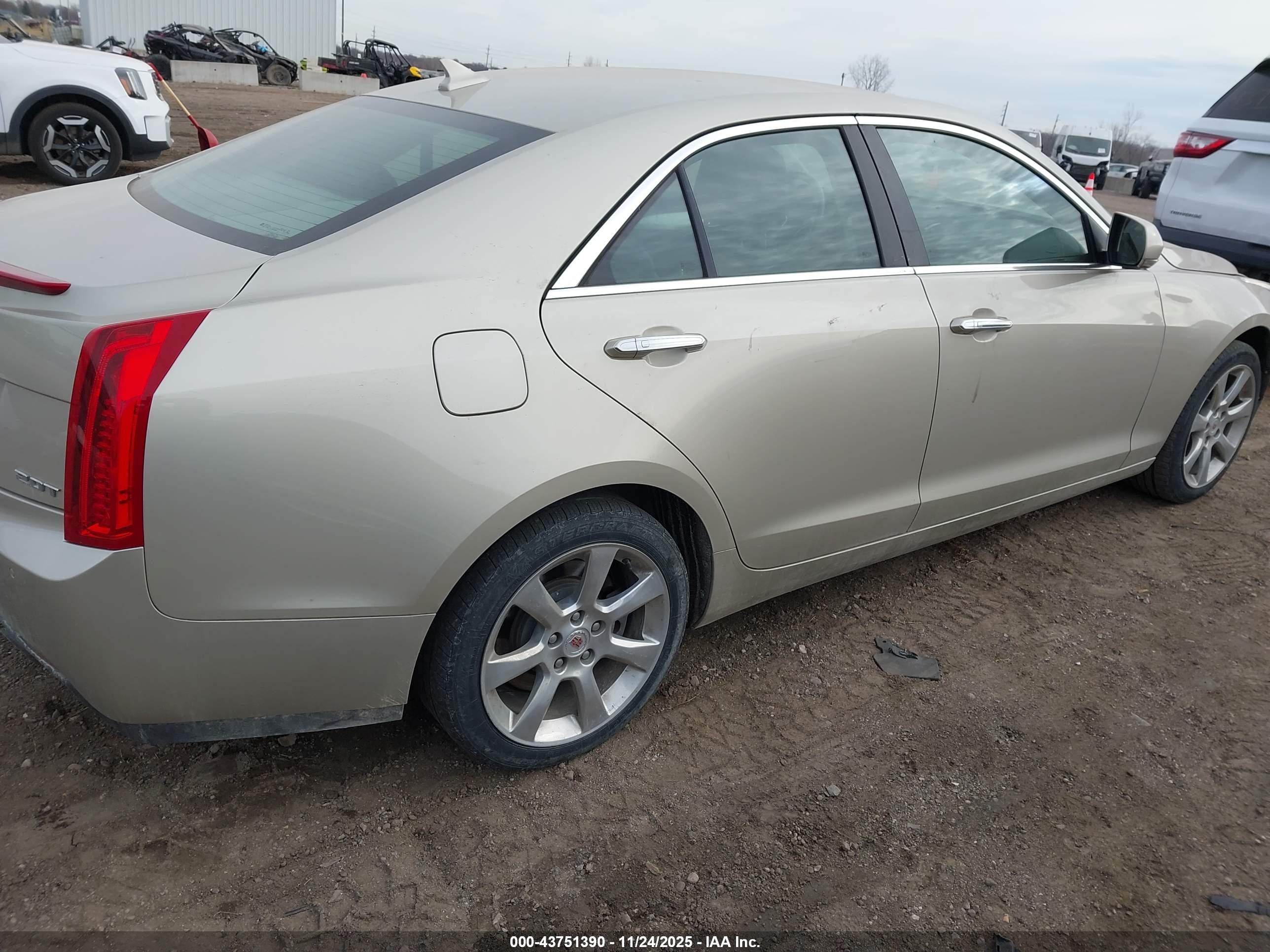 CADILLAC ATS image 4