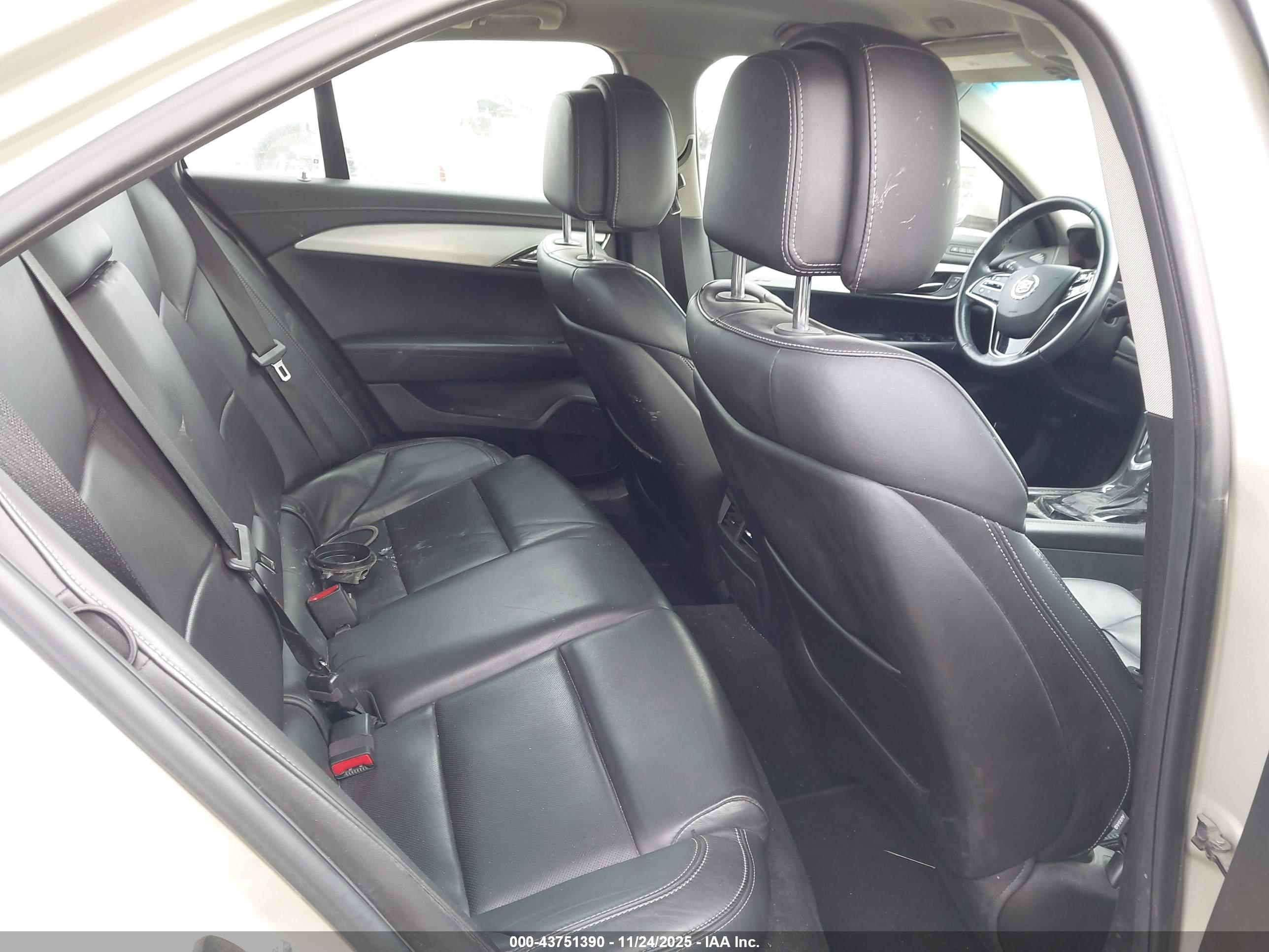 CADILLAC ATS image 8
