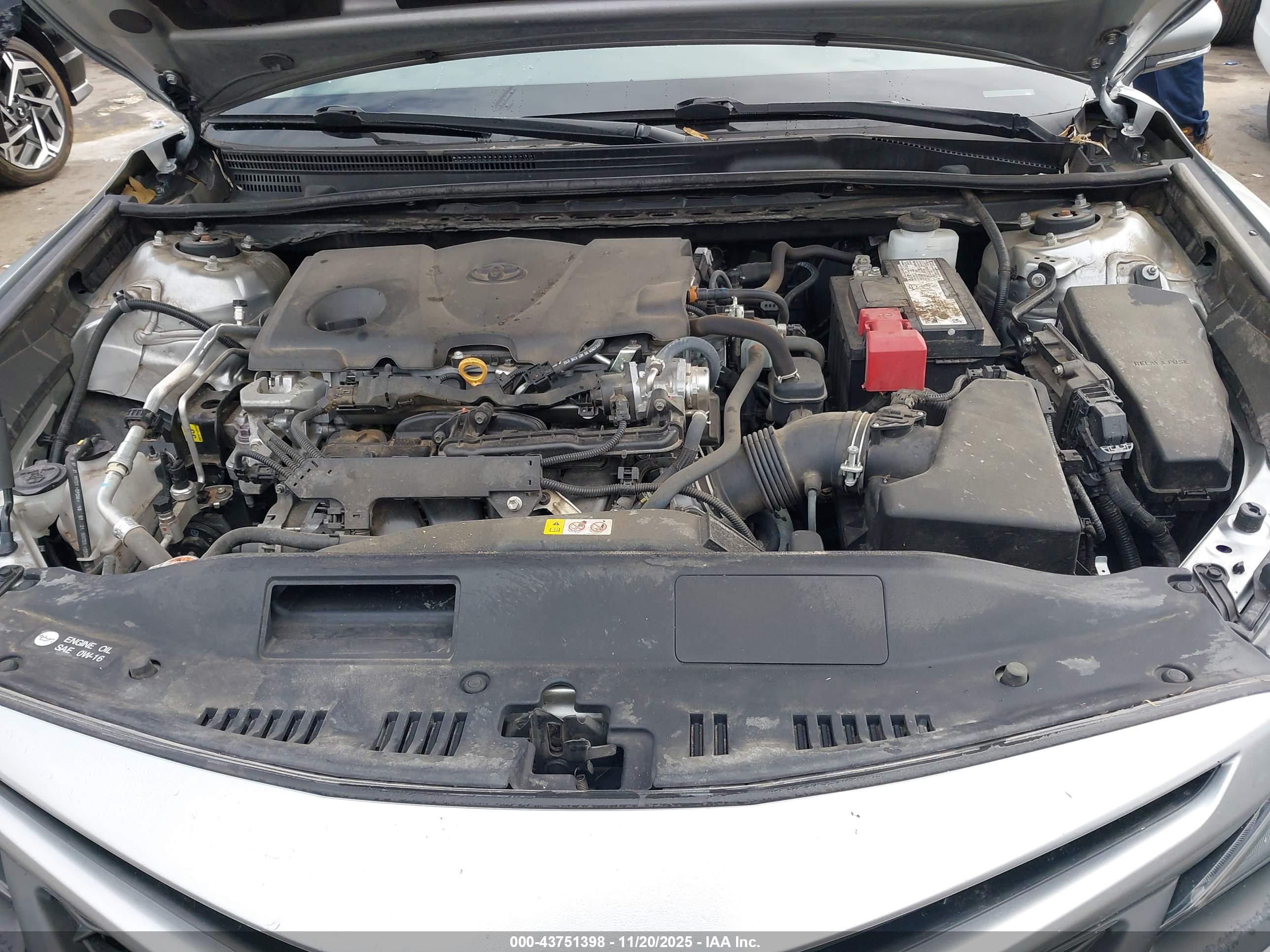 TOYOTA CAMRY image 10