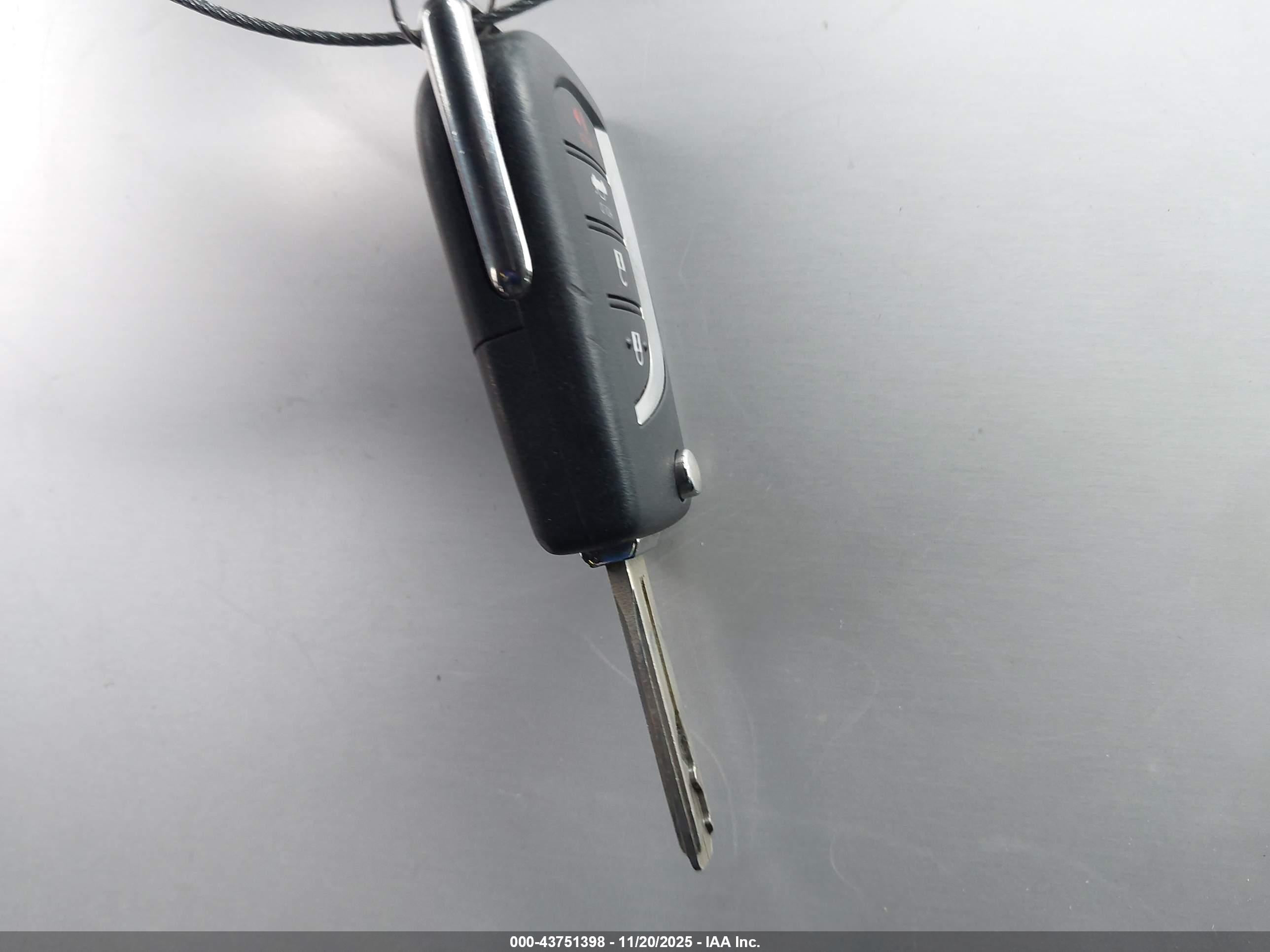 TOYOTA CAMRY image 11