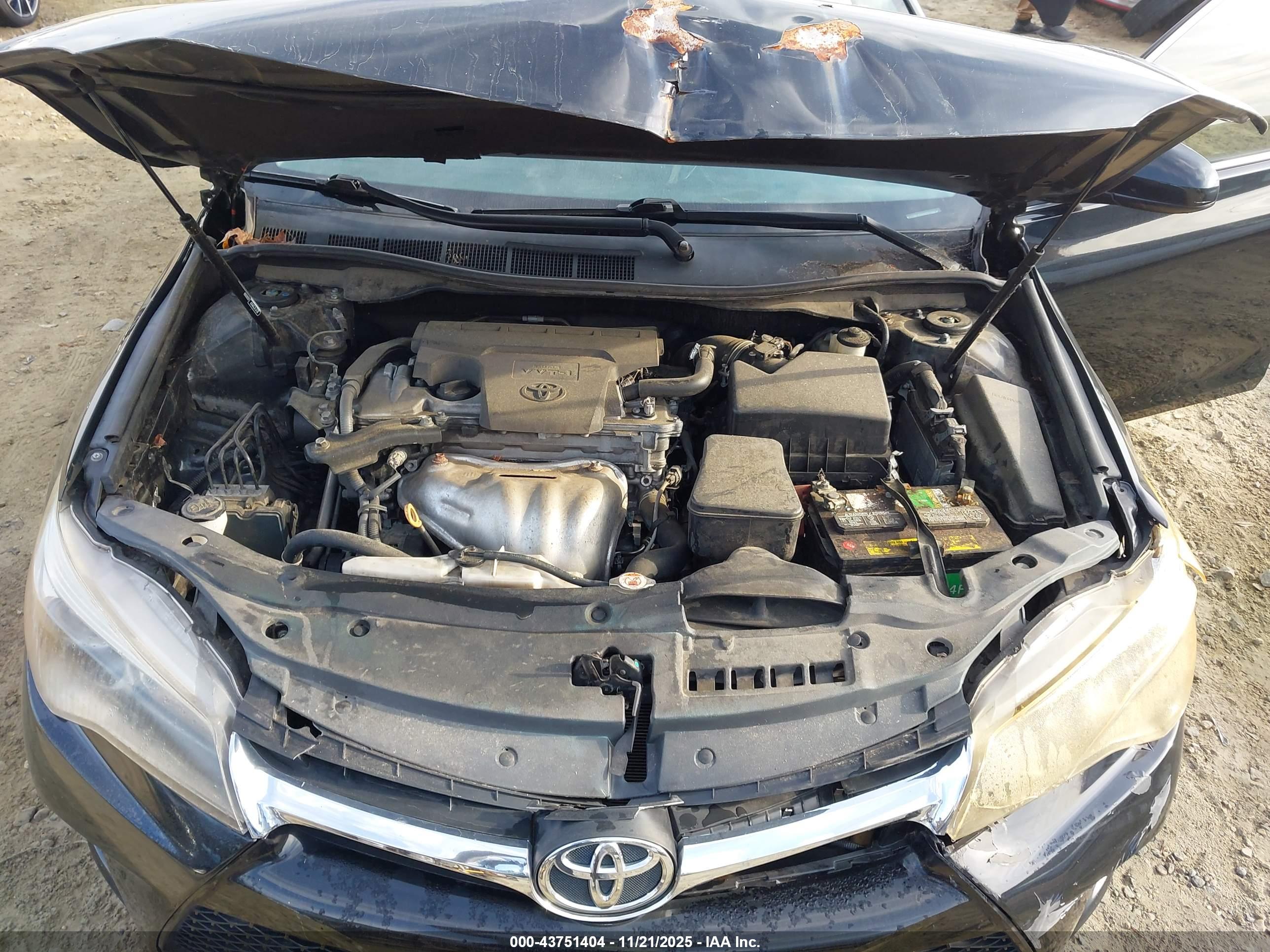 TOYOTA CAMRY image 10