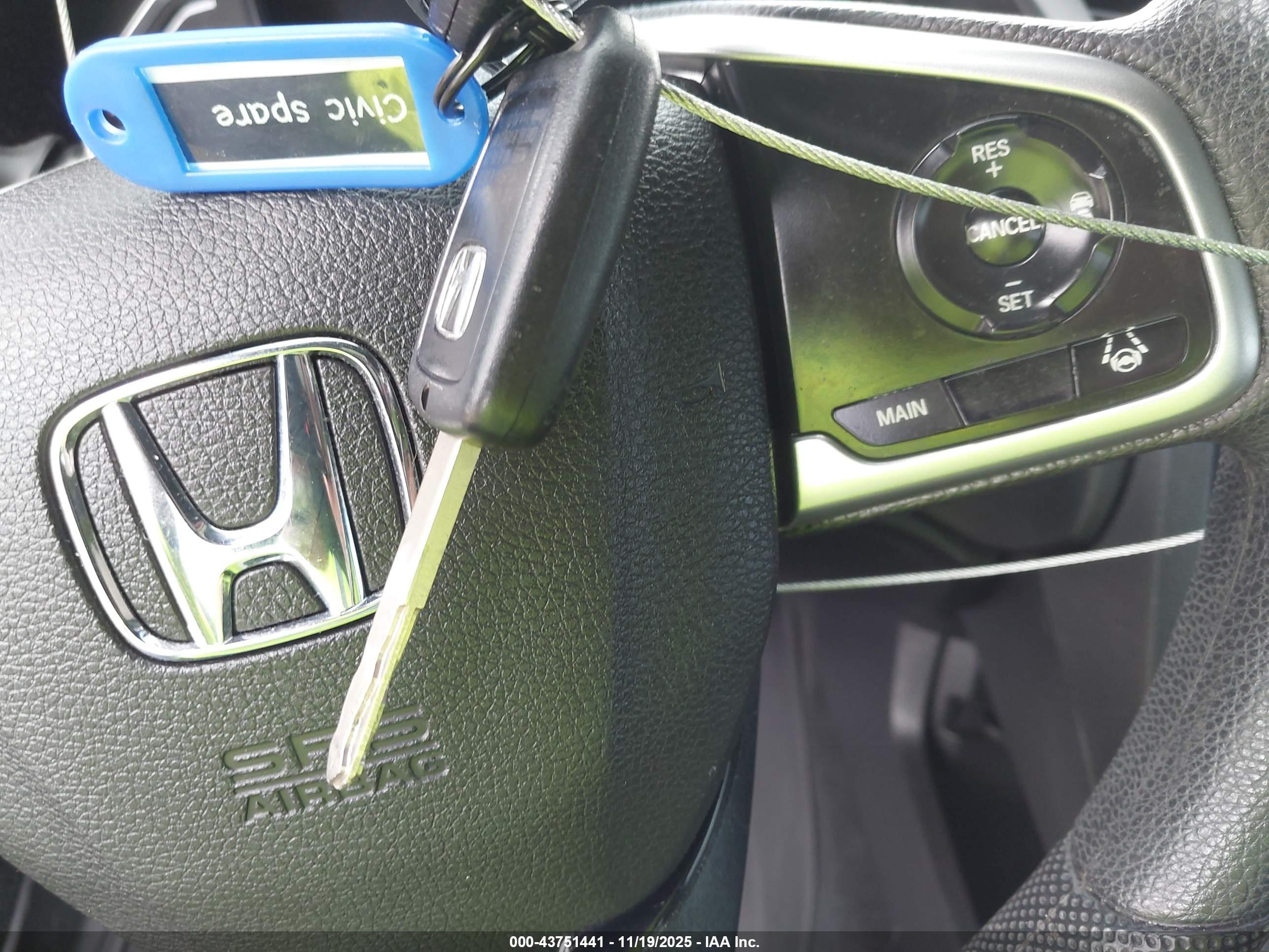 HONDA CIVIC image 11