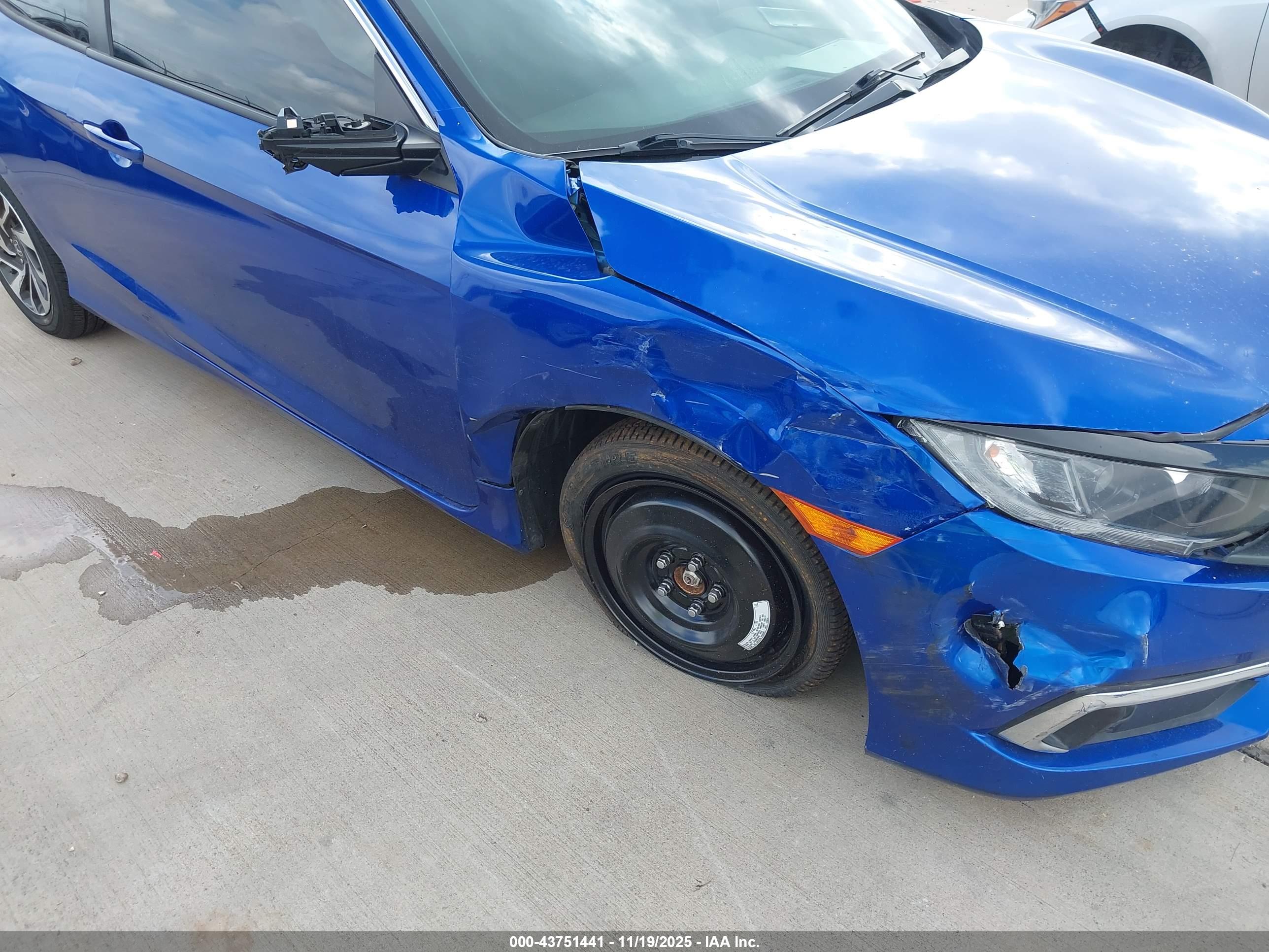 HONDA CIVIC image 6