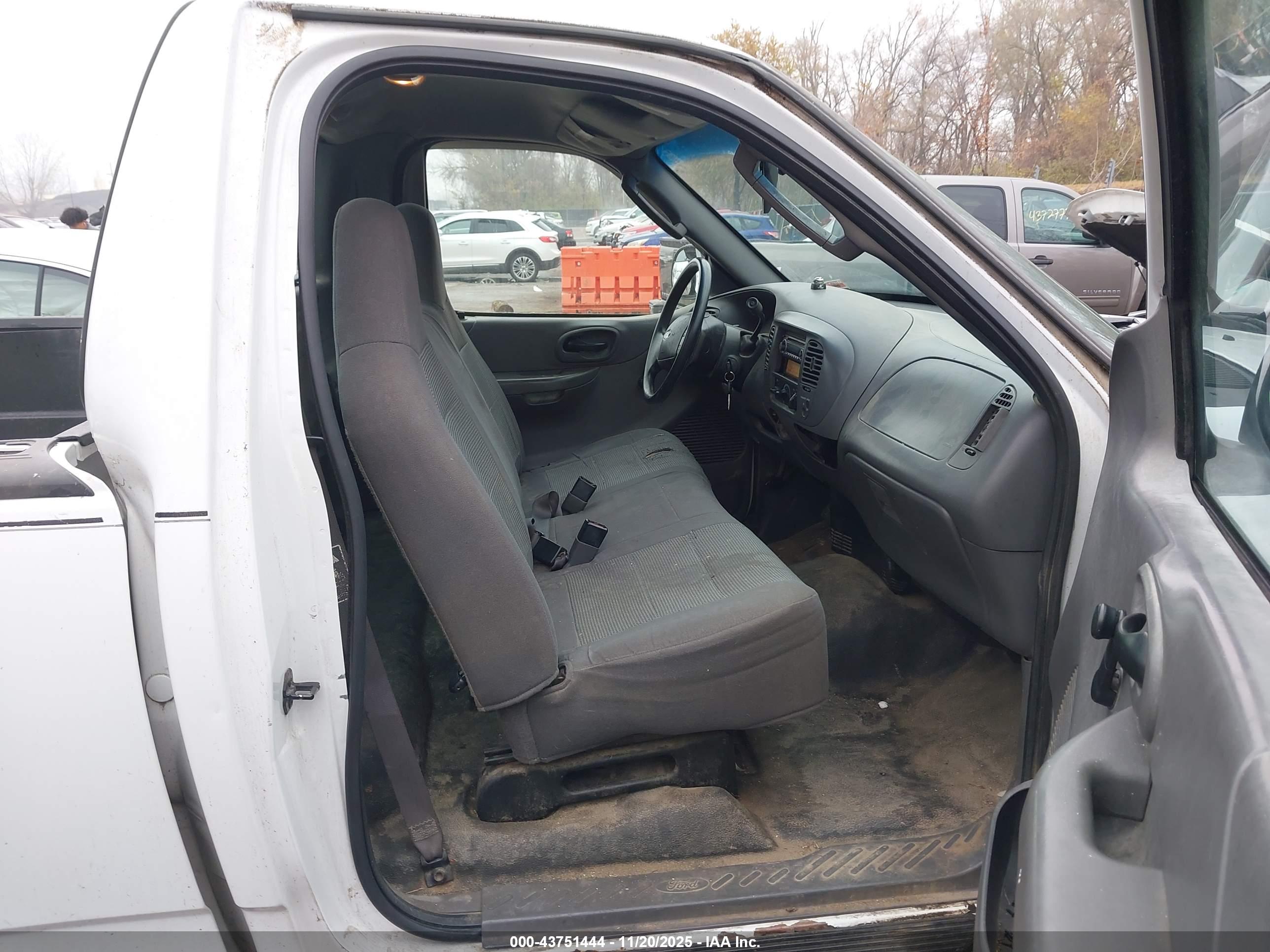 FORD F-150 image 5