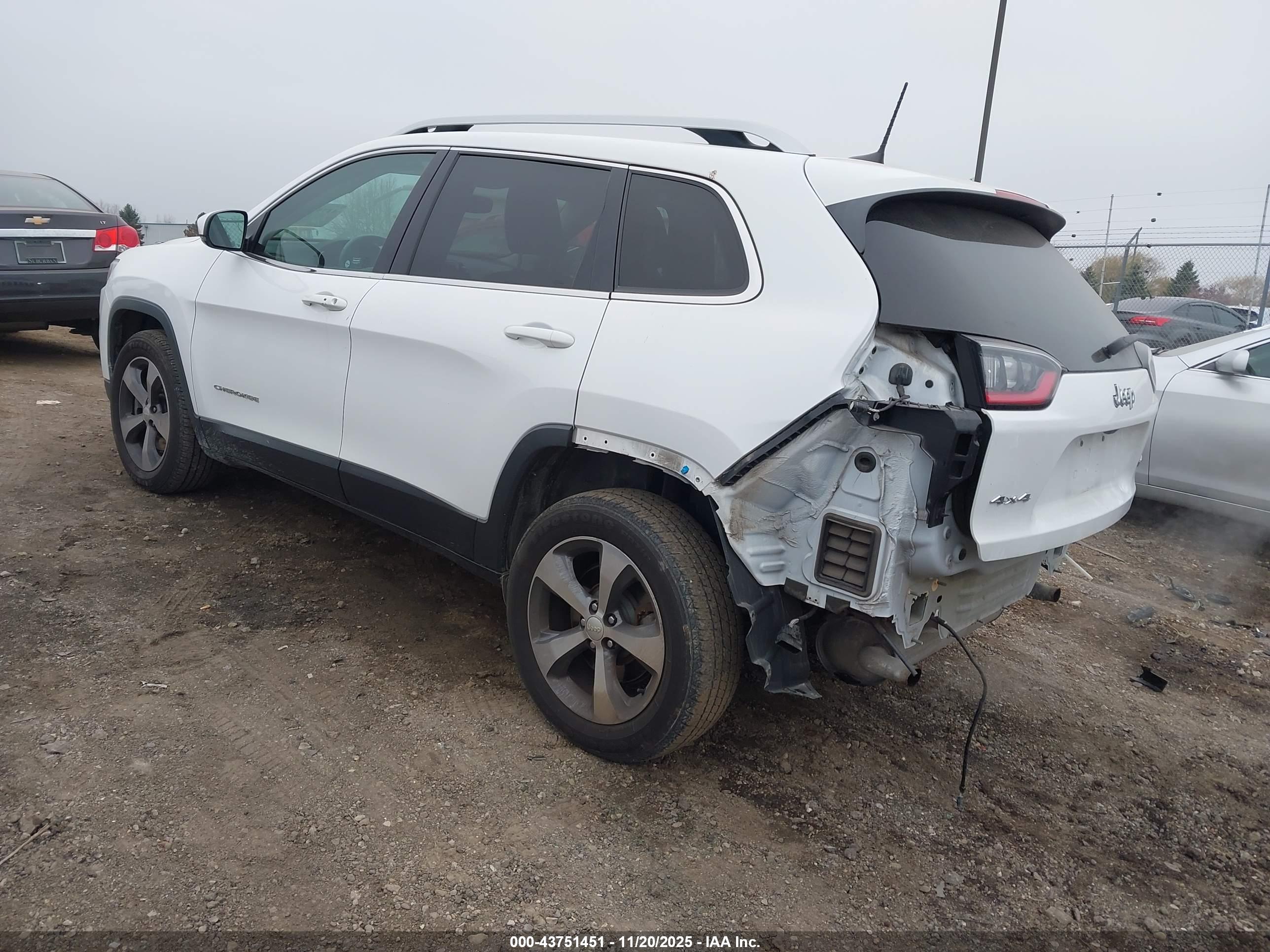 JEEP CHEROKEE image 3