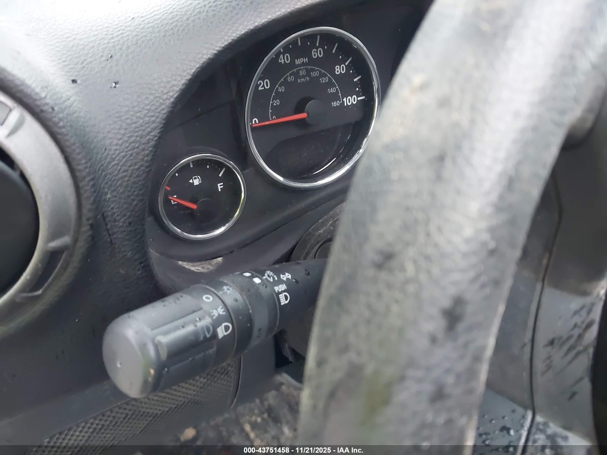 JEEP WRANGLER image 7