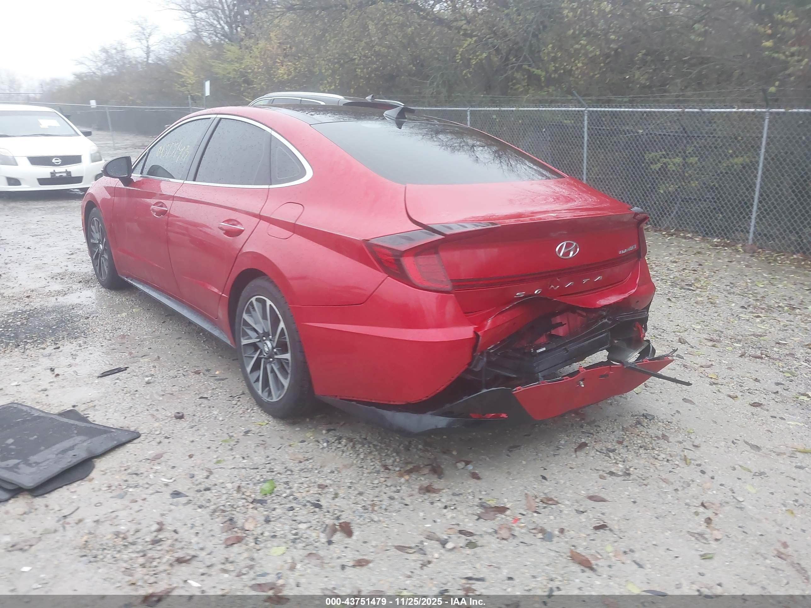 HYUNDAI SONATA image 3