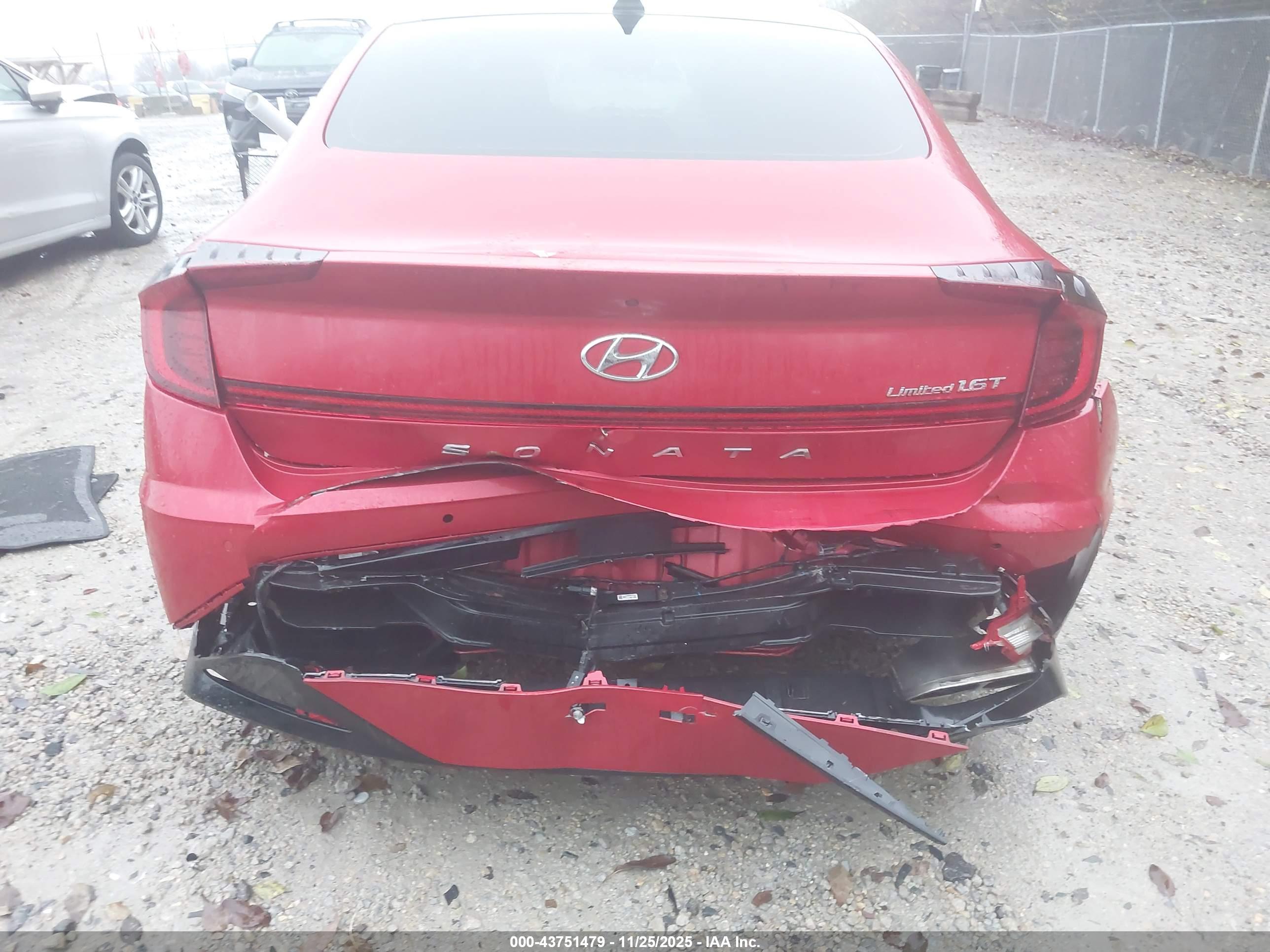 HYUNDAI SONATA image 6