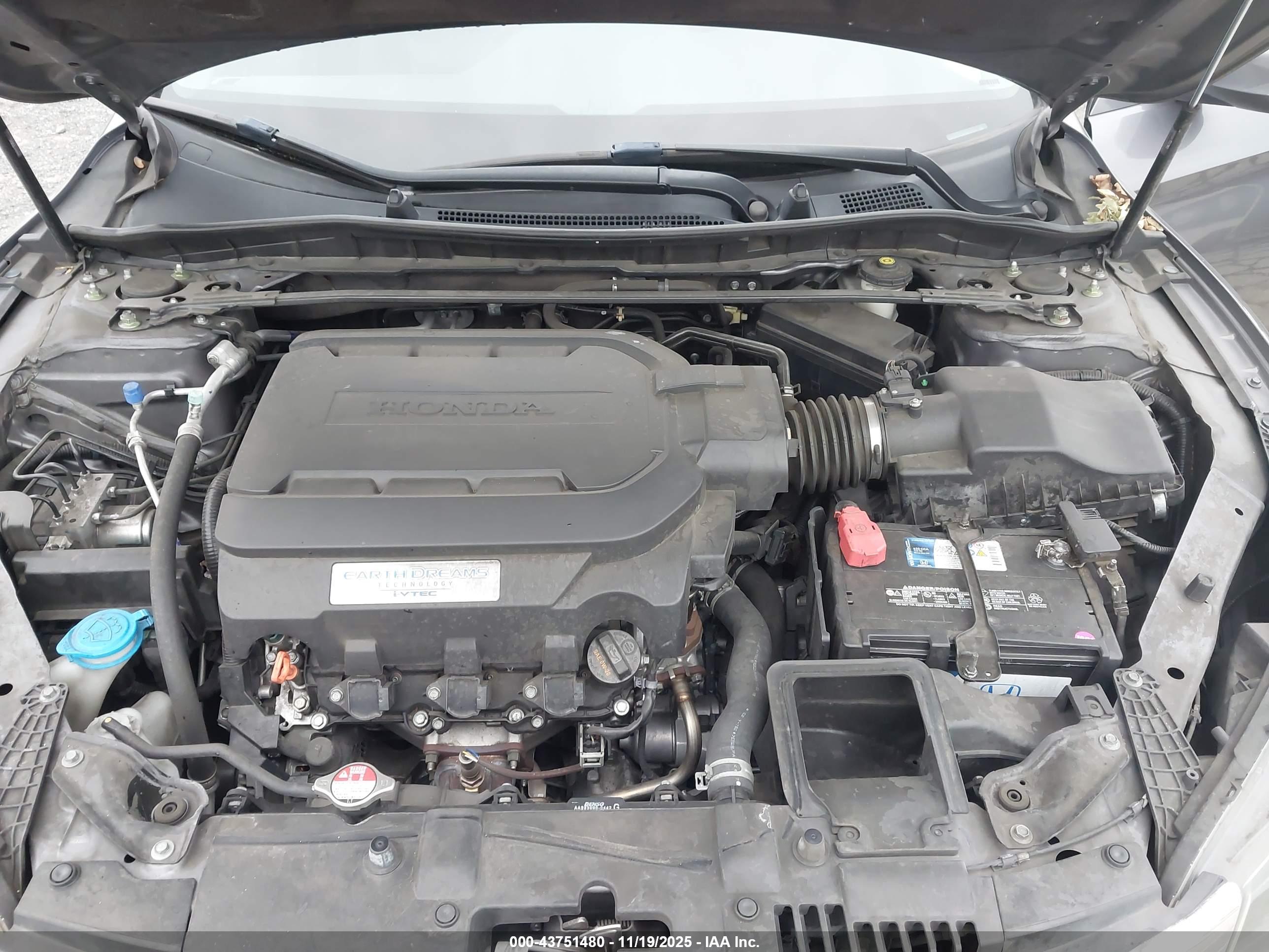 HONDA ACCORD image 10