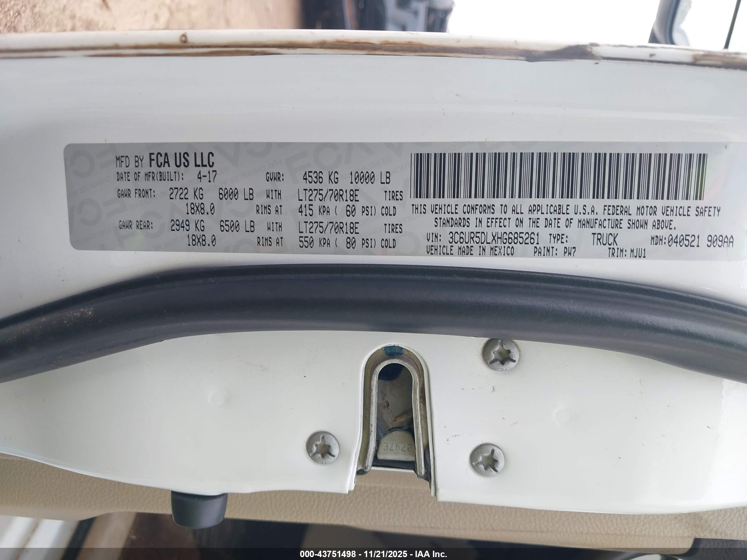RAM 2500 image 9