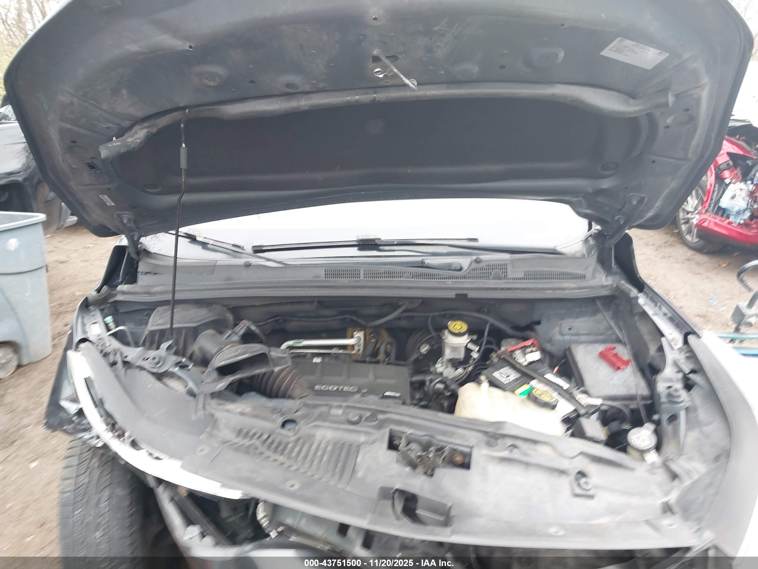CHEVROLET TRAX image 10