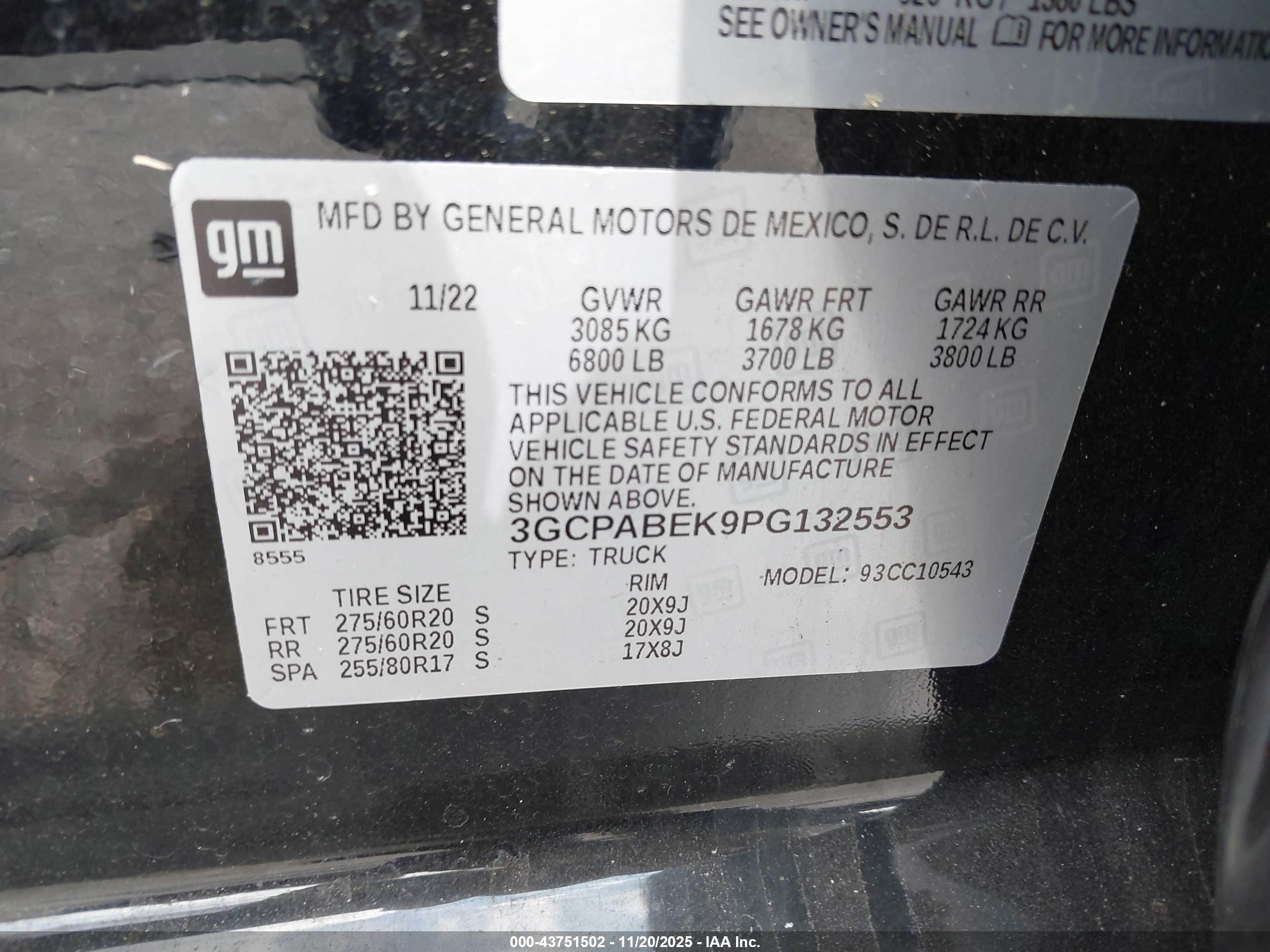 CHEVROLET SILVERADO image 9