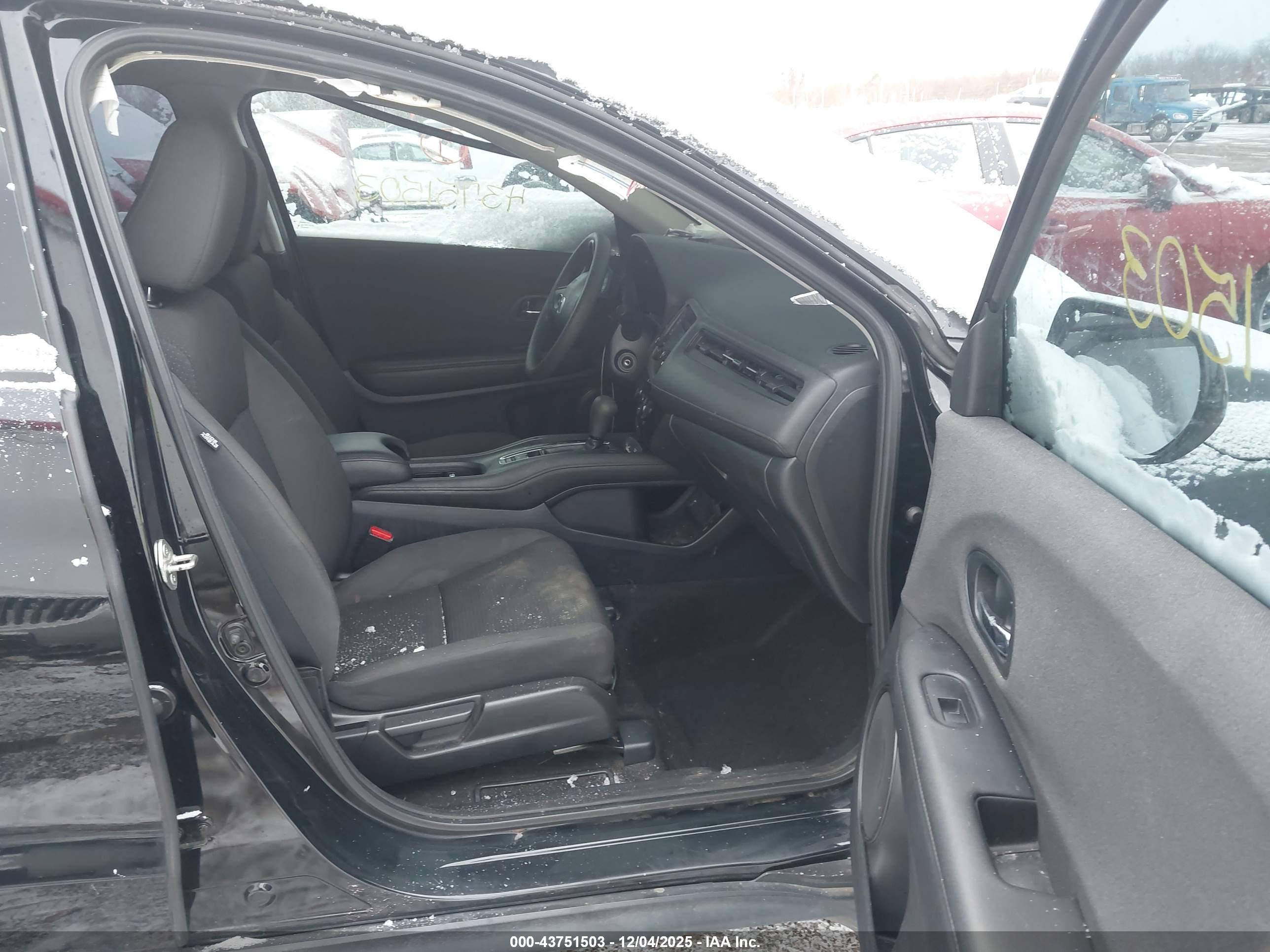 HONDA HR-V image 5