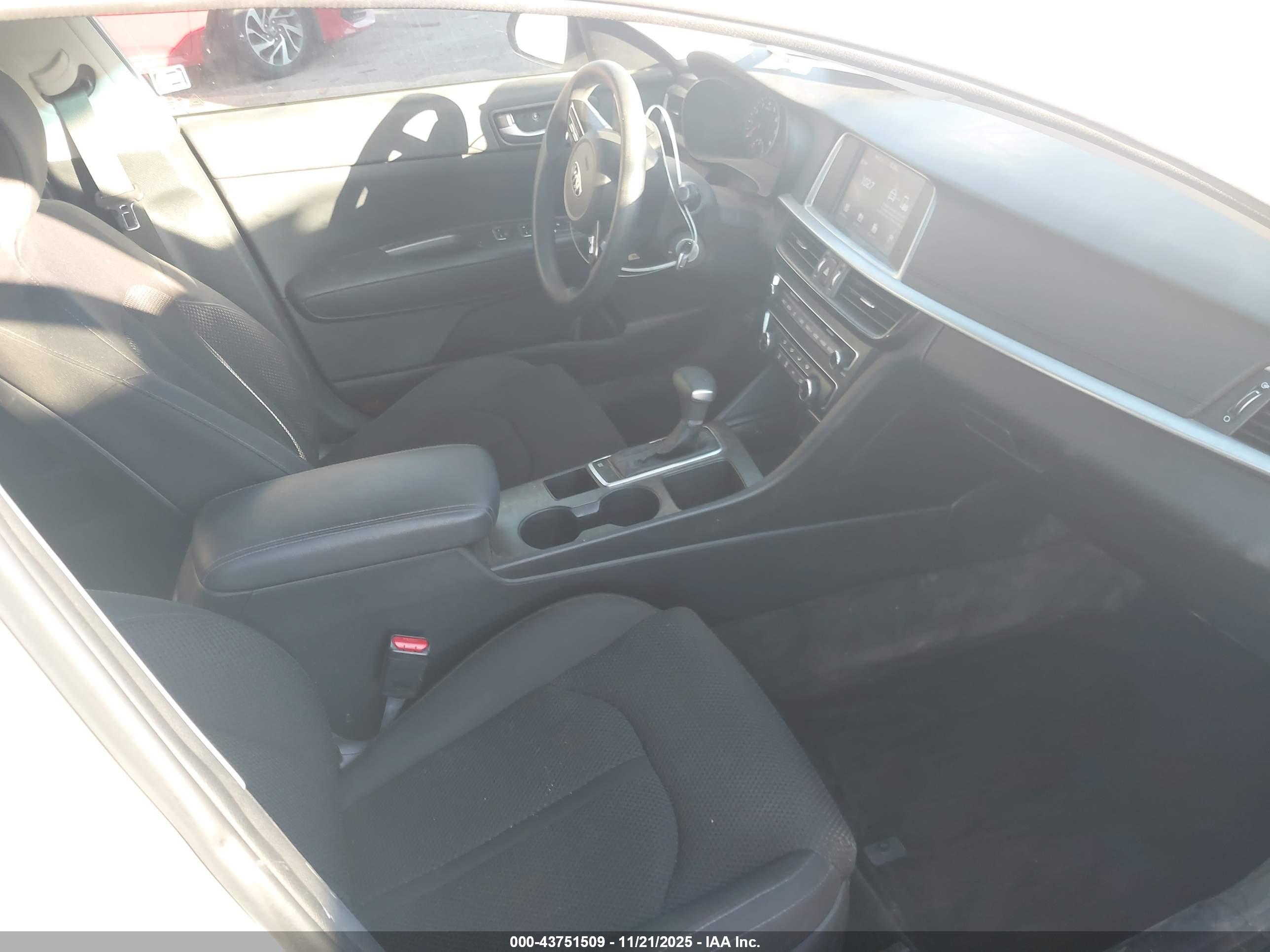 KIA OPTIMA image 5