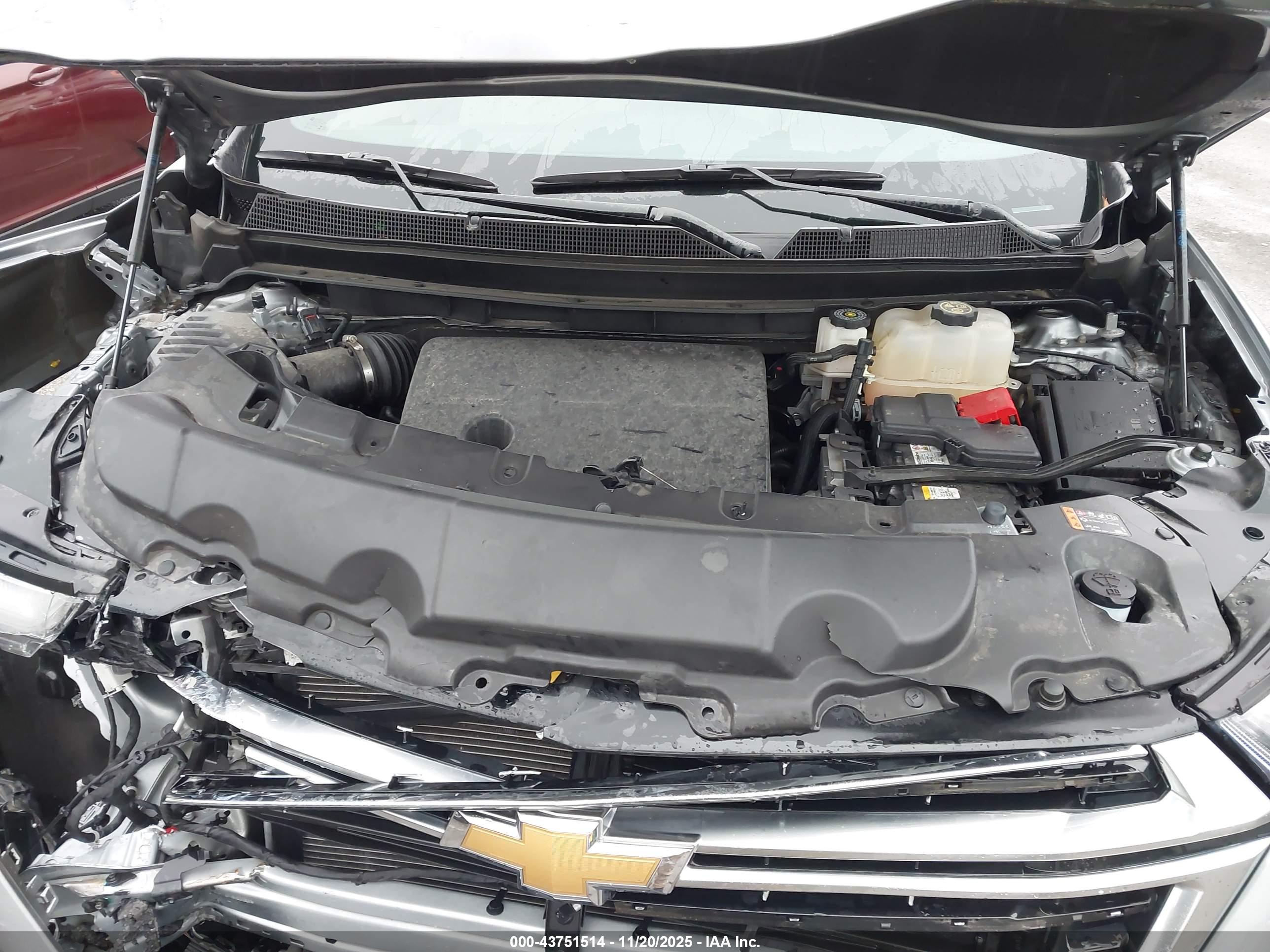 CHEVROLET TRAVERSE image 10