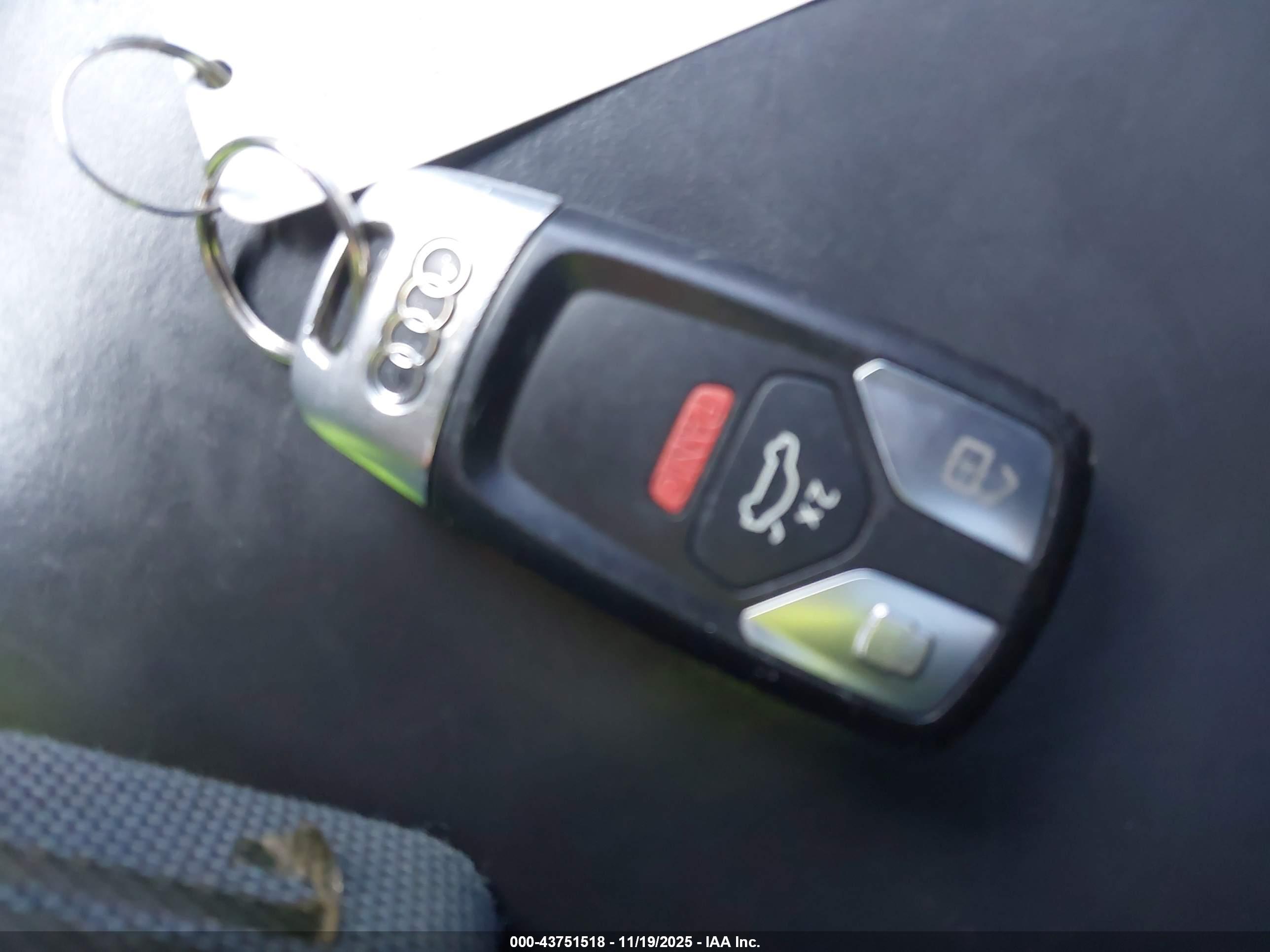 AUDI S5 image 11