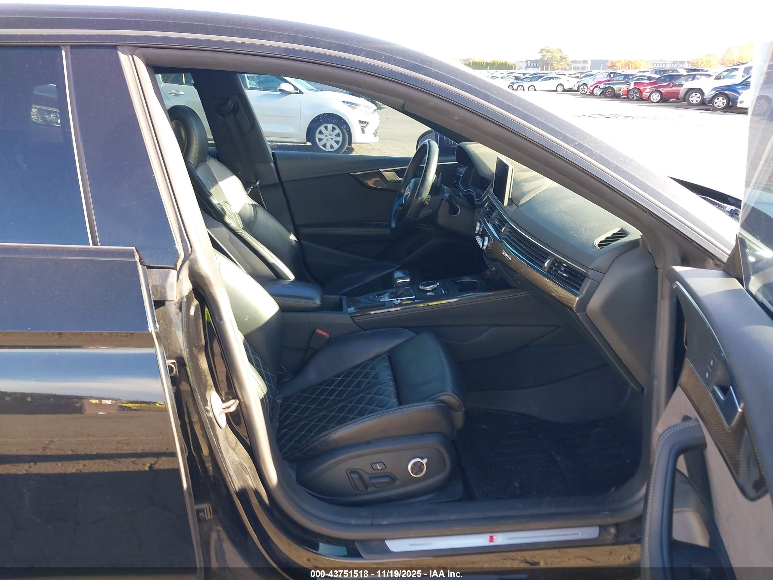 AUDI S5 image 5
