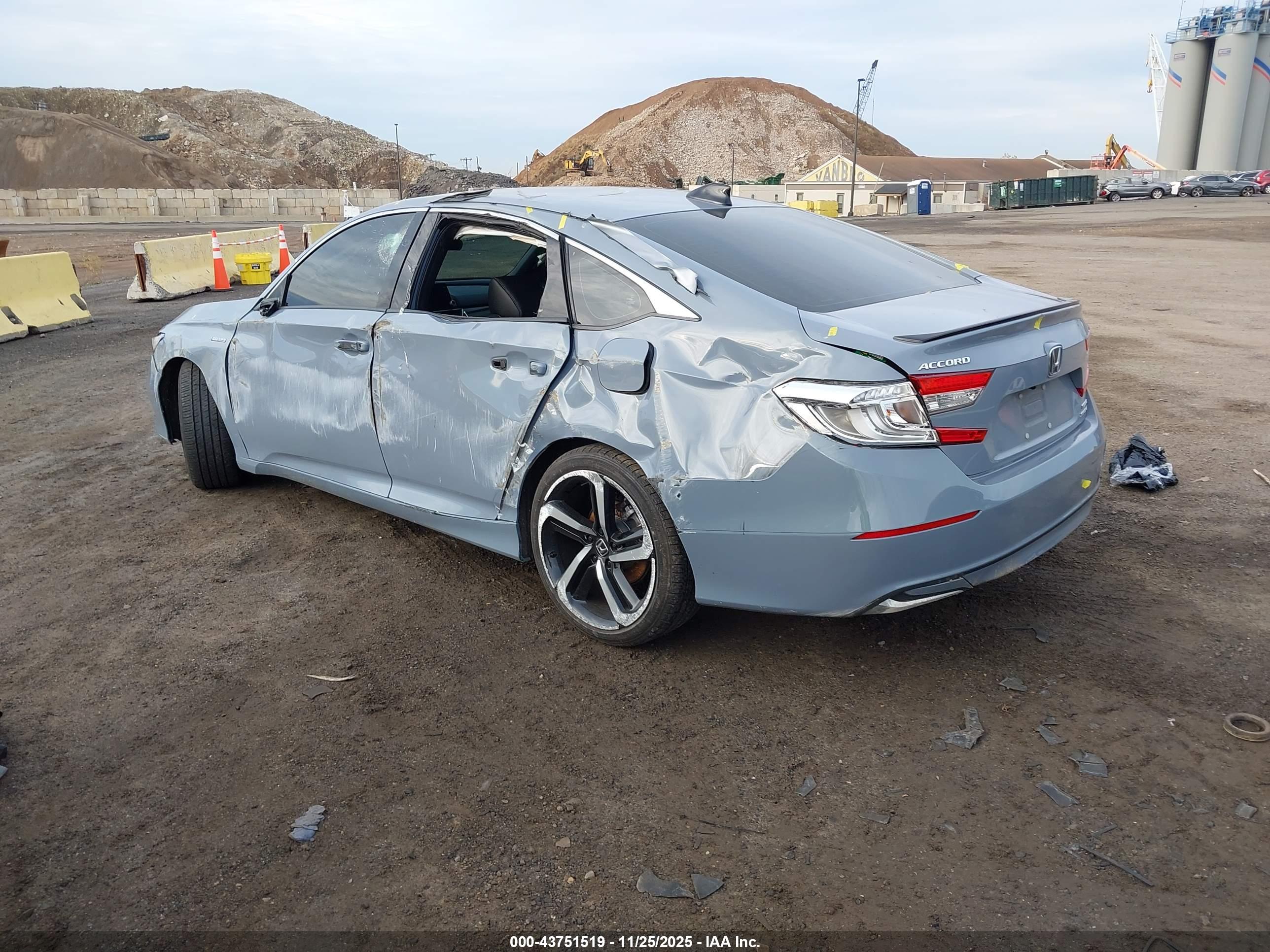 HONDA ACCORD image 3