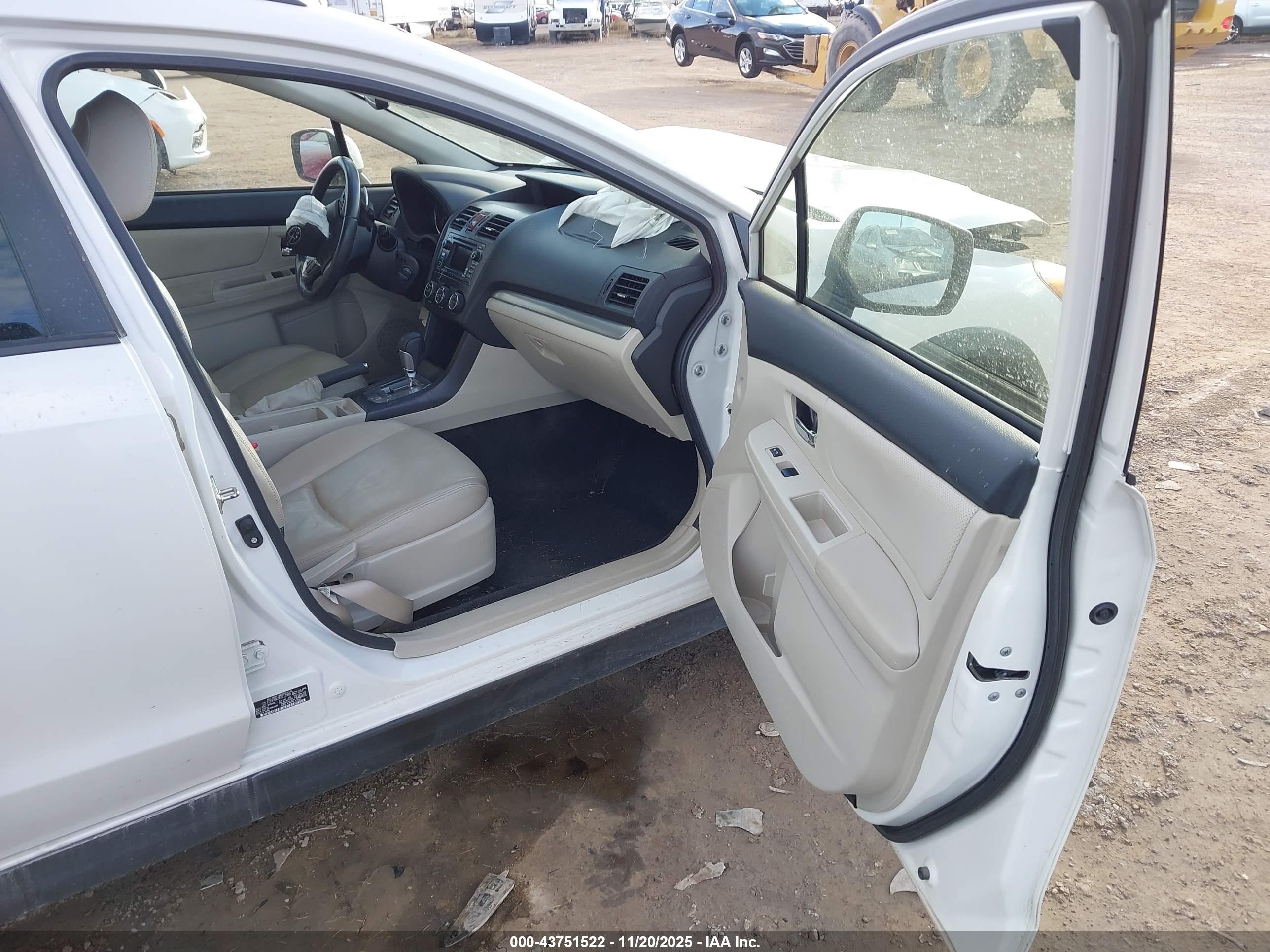 SUBARU XV image 5