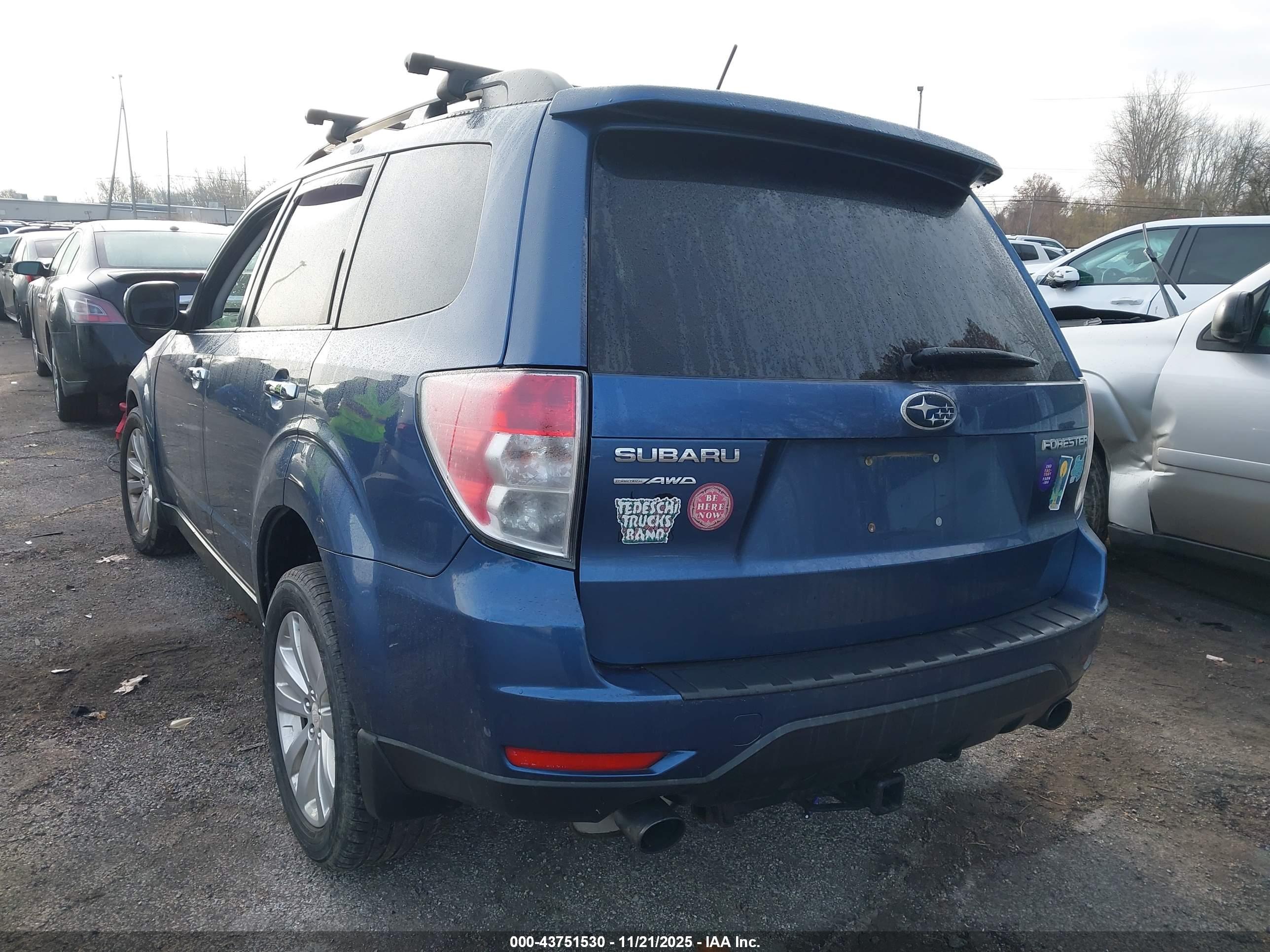 SUBARU FORESTER image 3