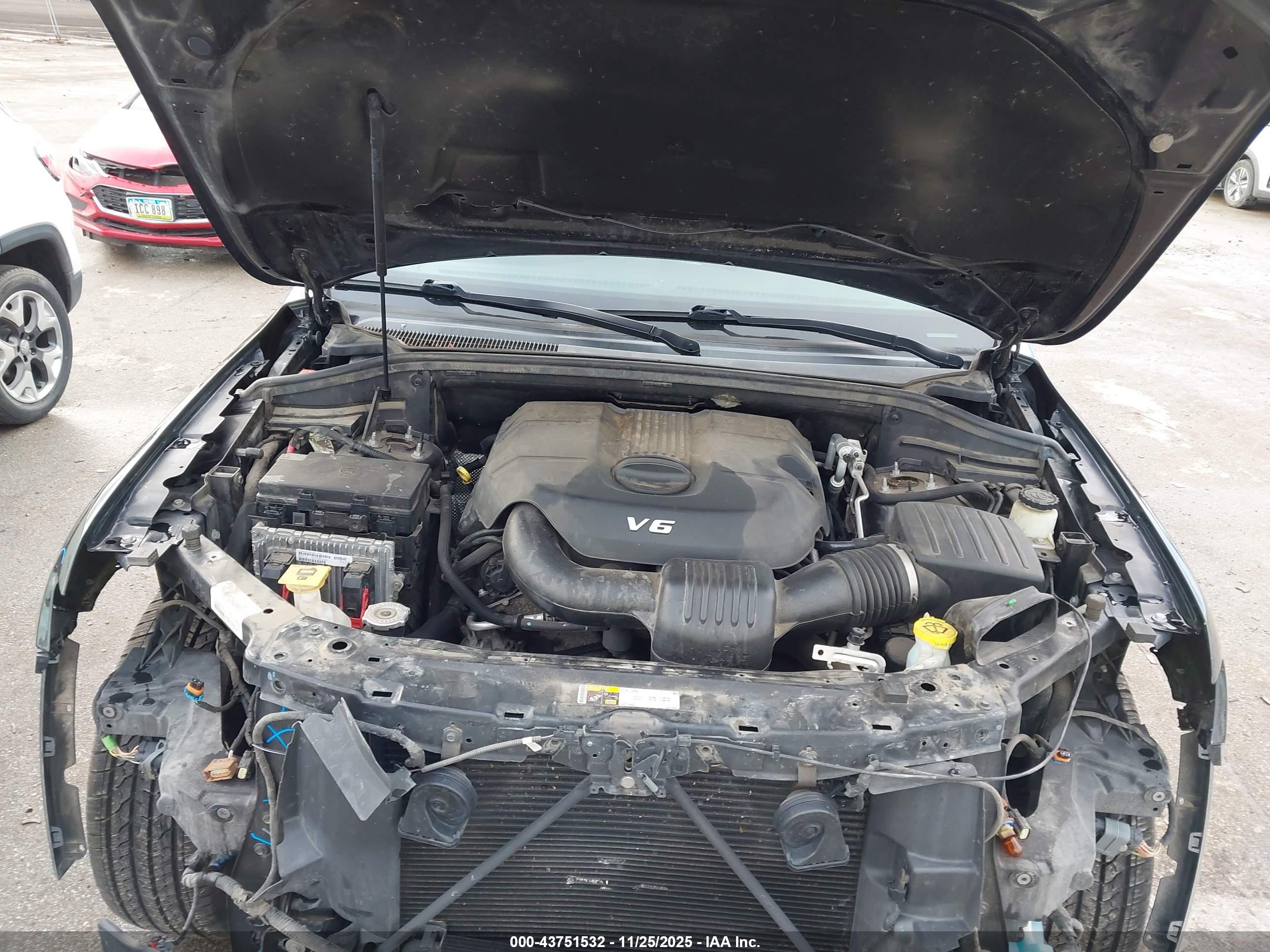 JEEP GRAND image 10