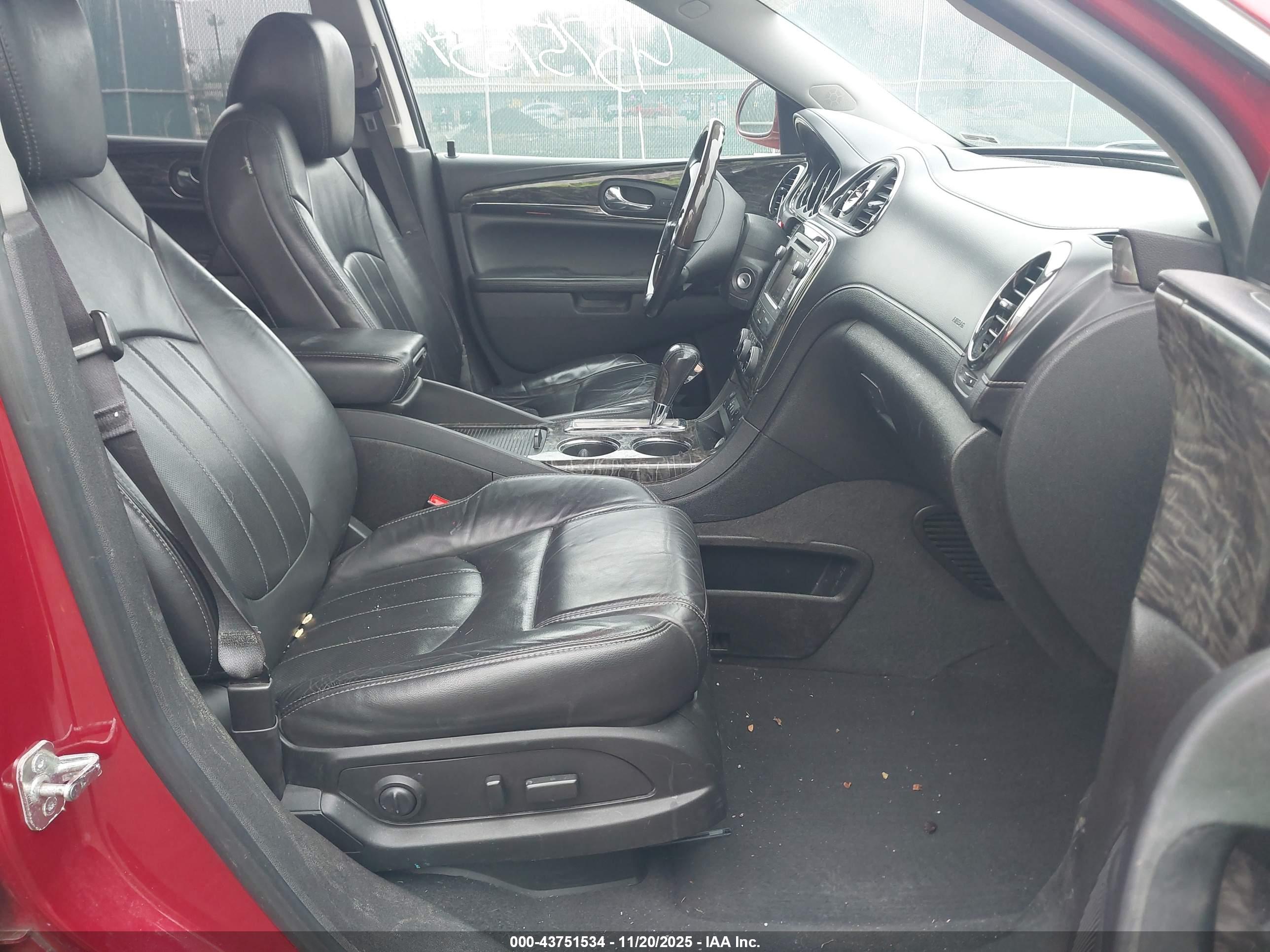BUICK ENCLAVE image 5