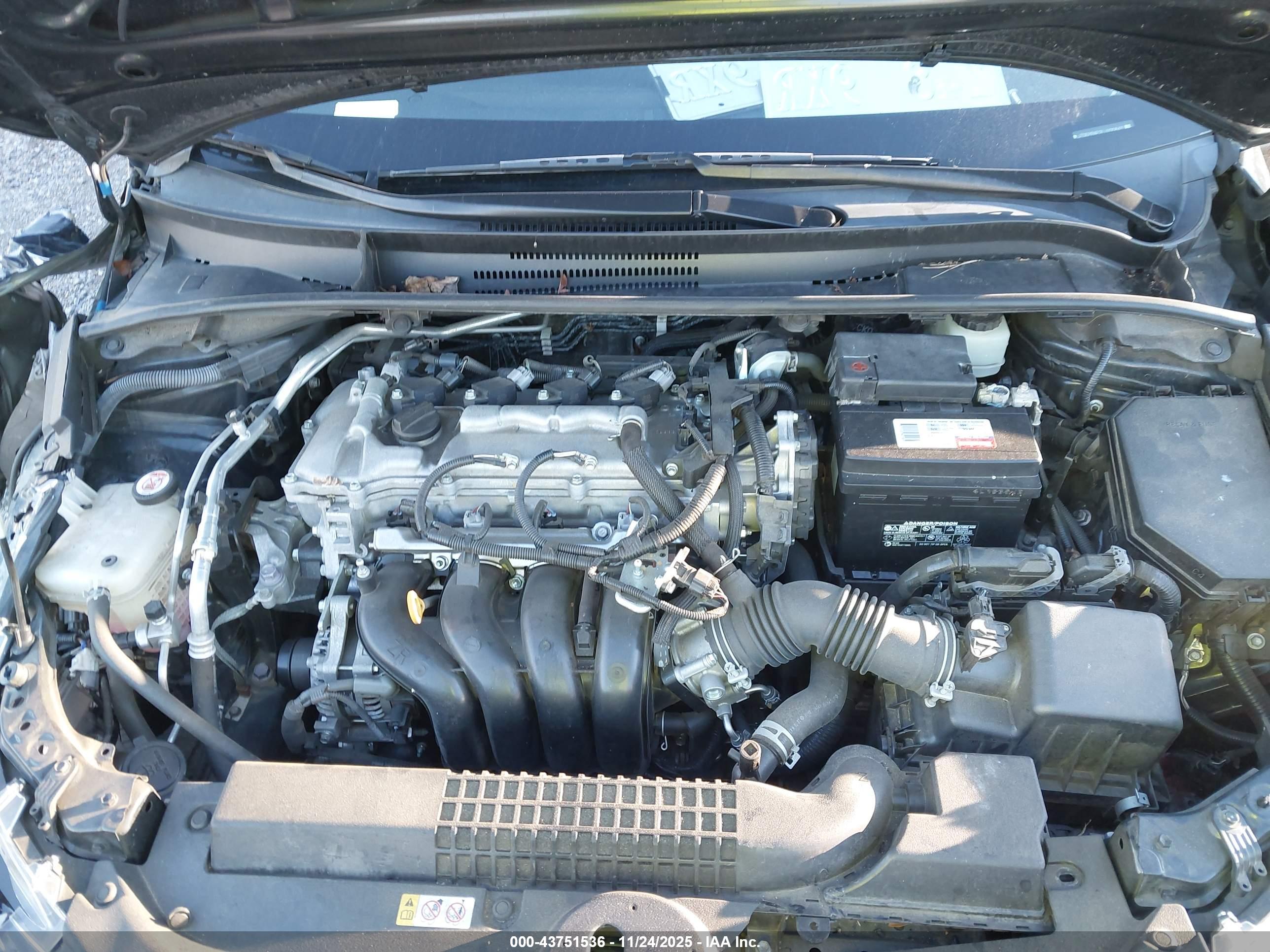 TOYOTA COROLLA image 10