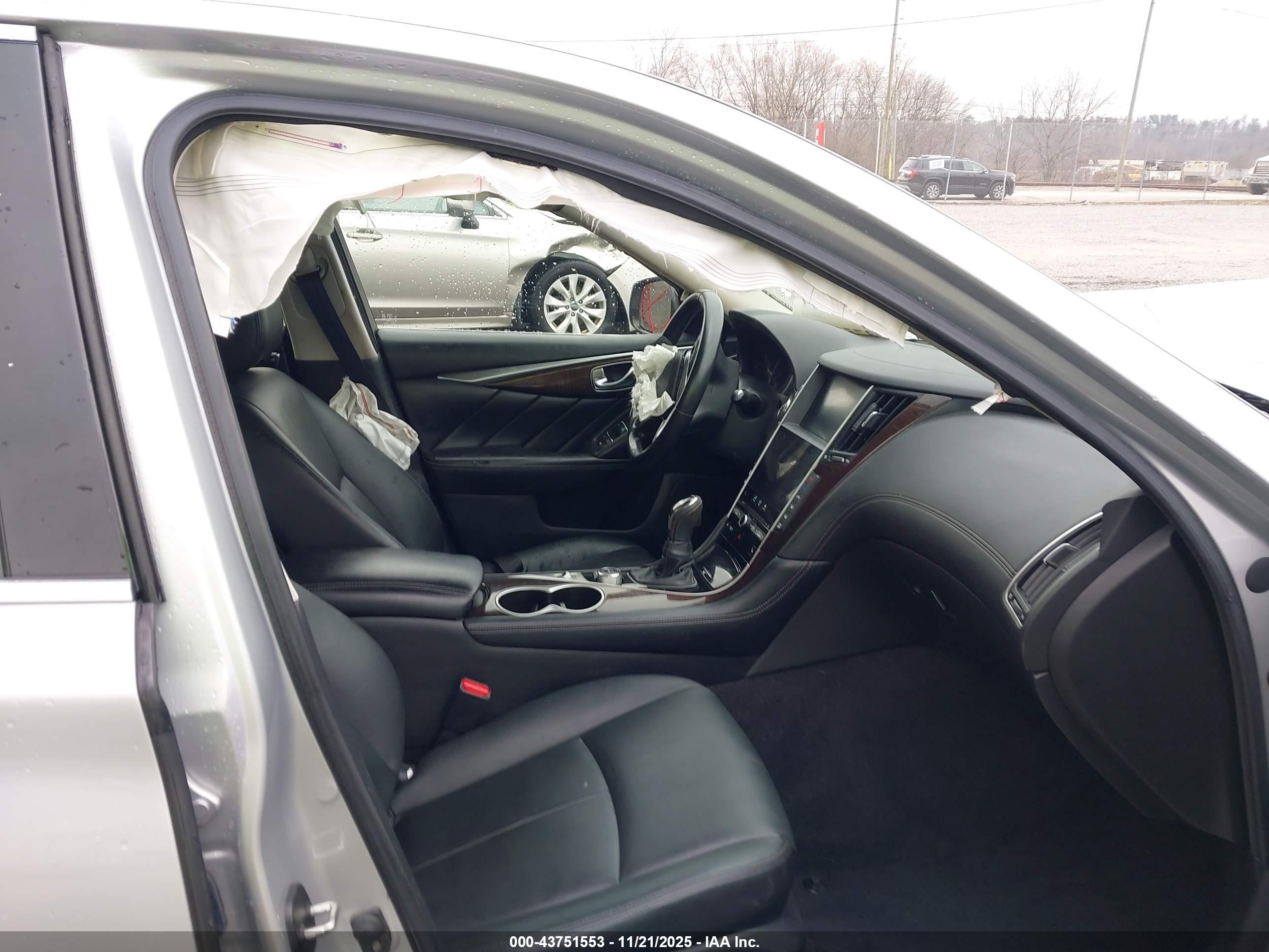 INFINITI Q50 image 5