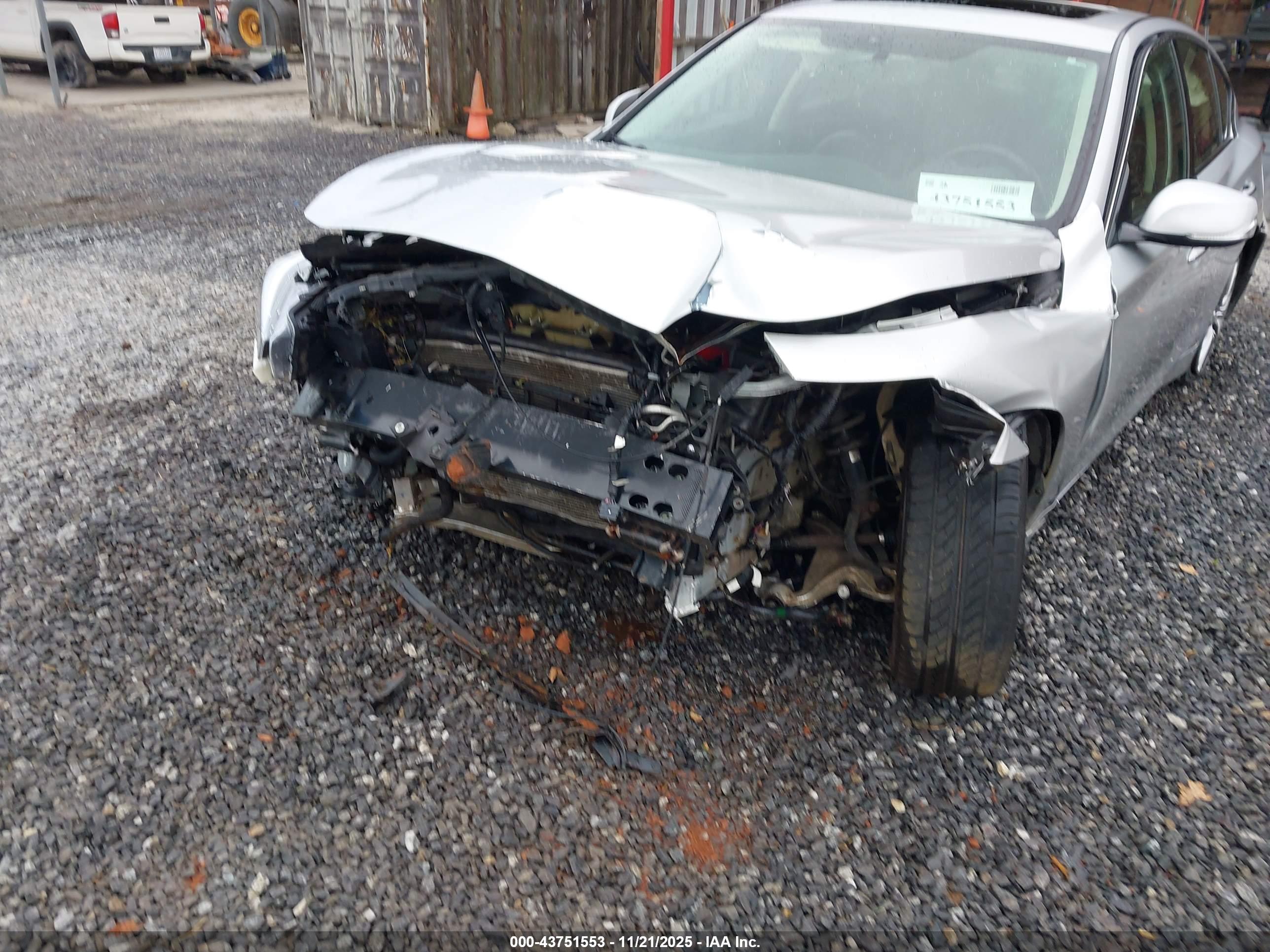 INFINITI Q50 image 6