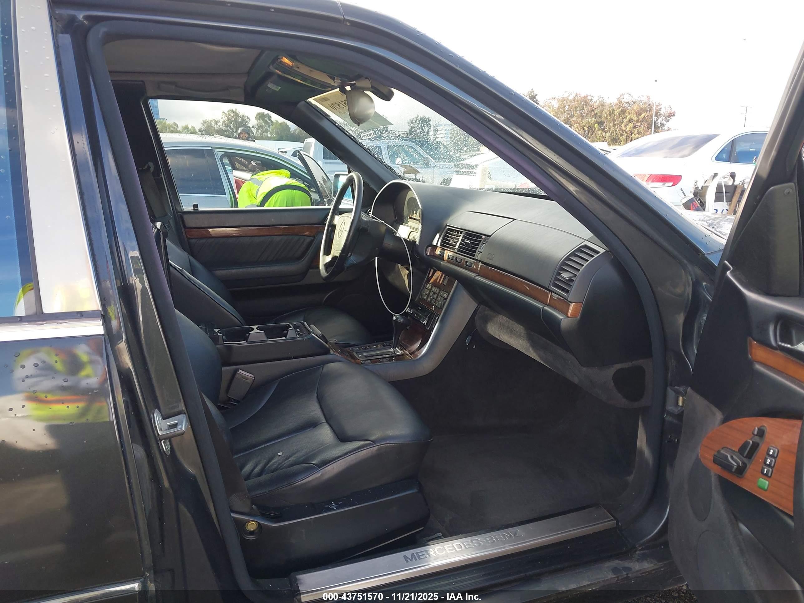 MERCEDES-BENZ S image 5