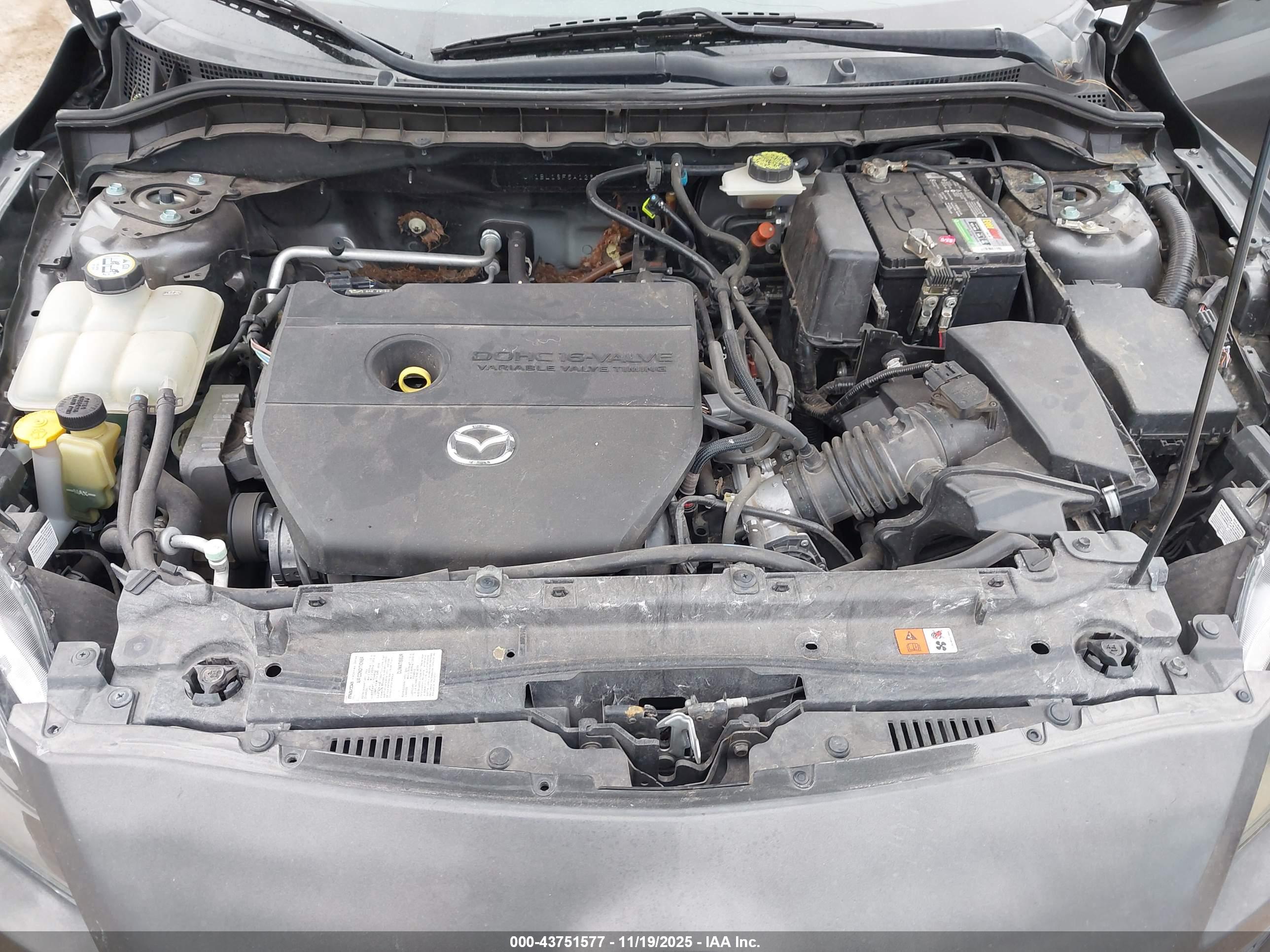 MAZDA MAZDA3 image 10