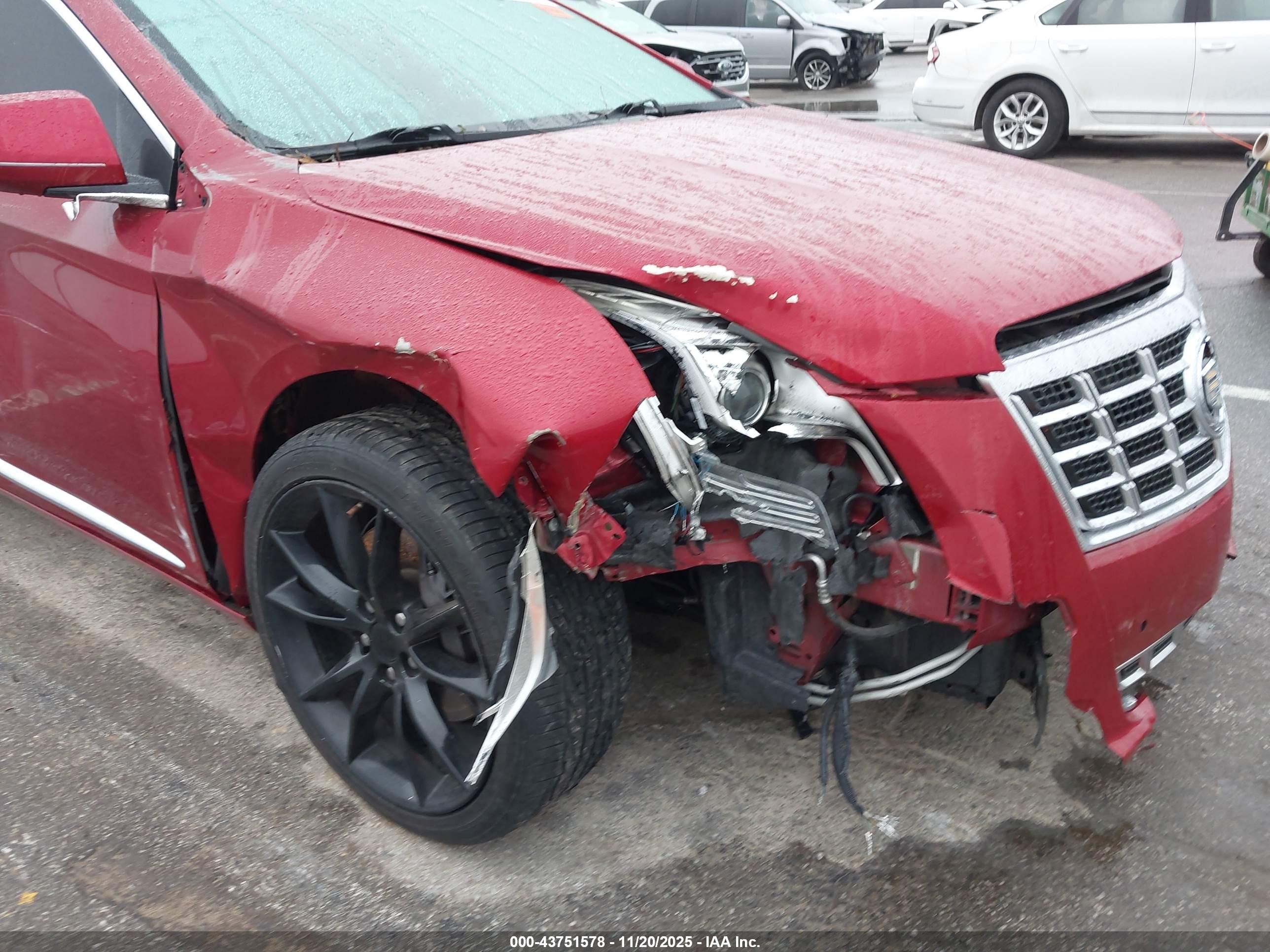 CADILLAC XTS image 6