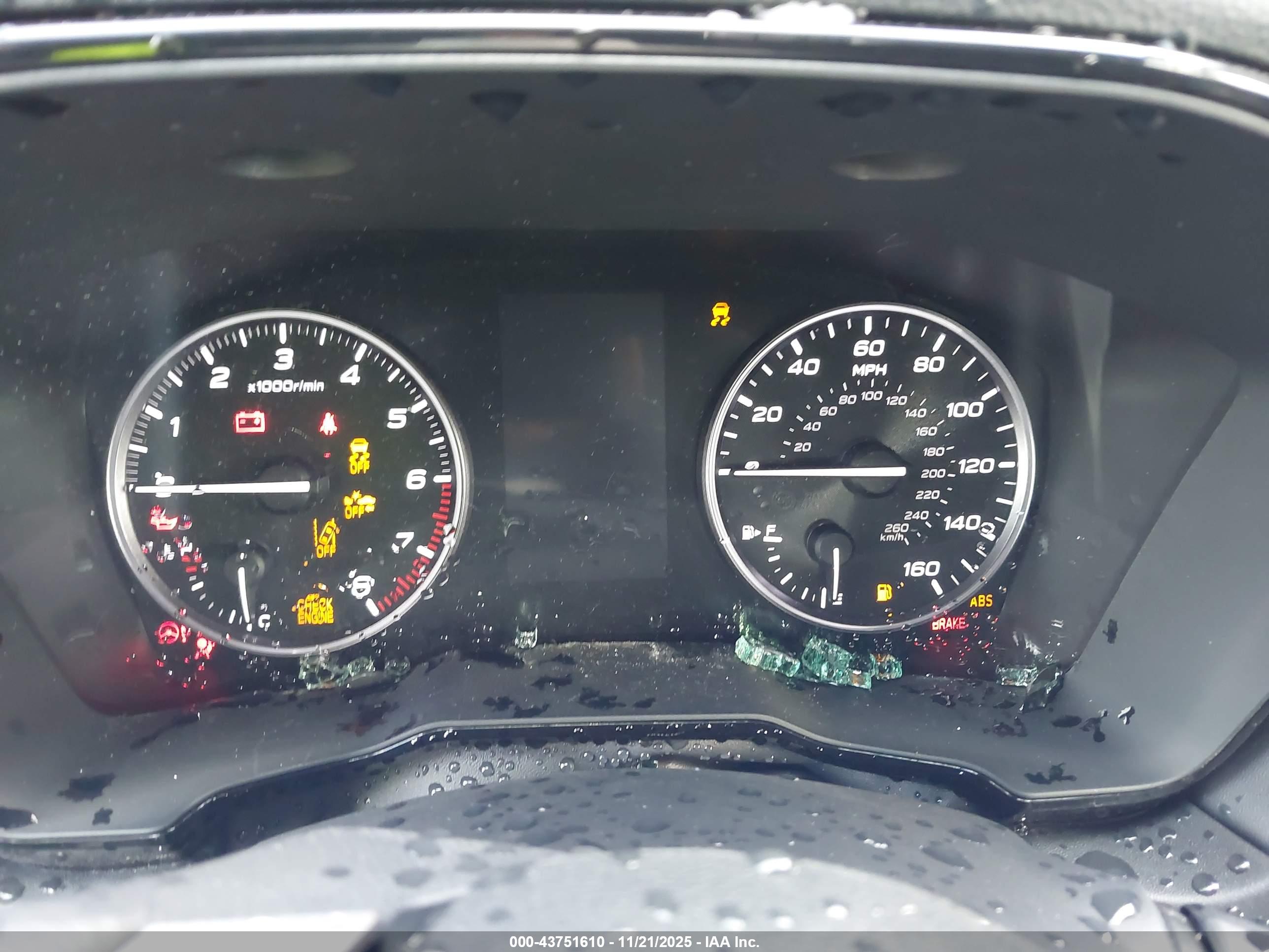 SUBARU OUTBACK image 7