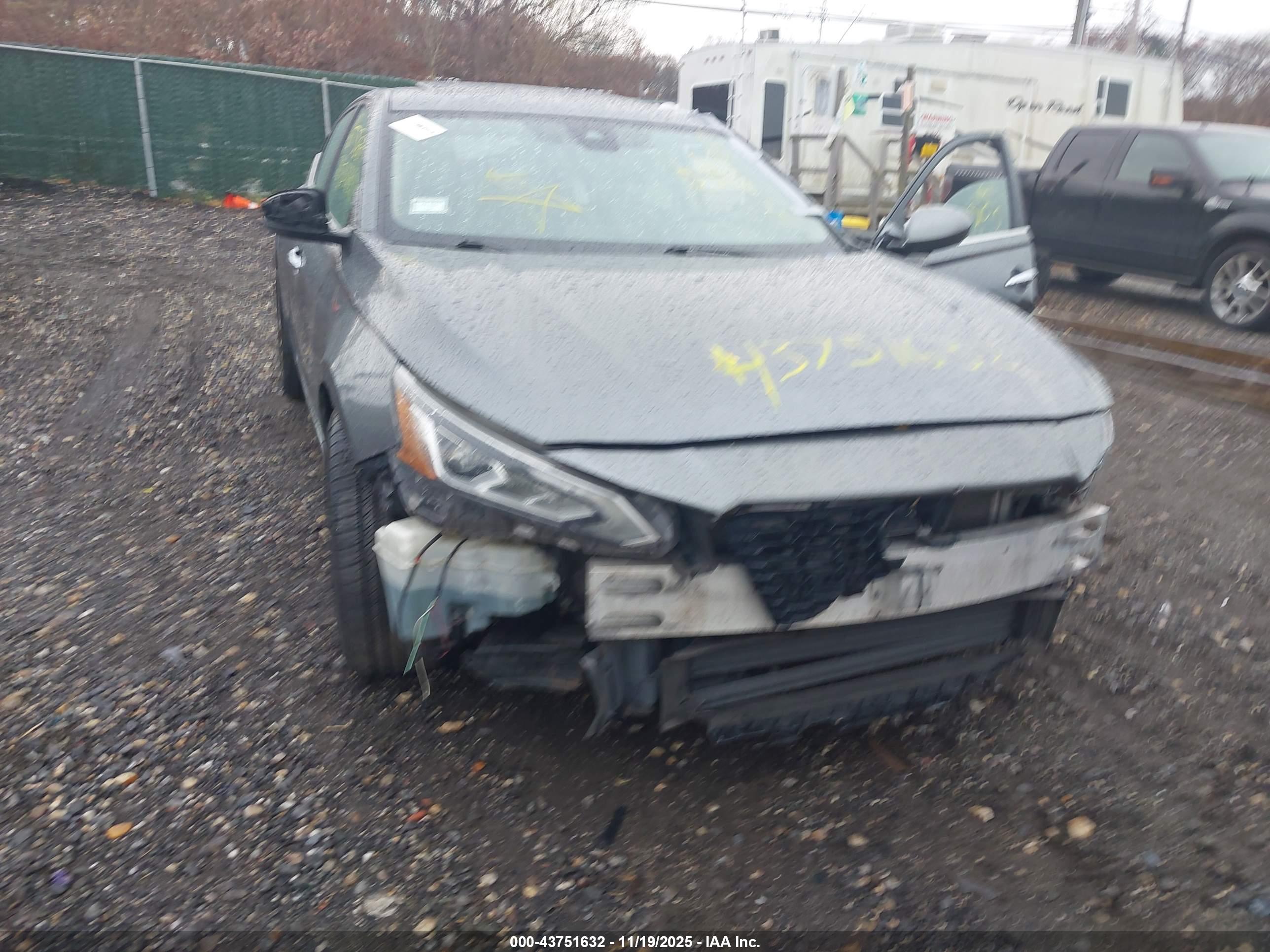 NISSAN ALTIMA image 6