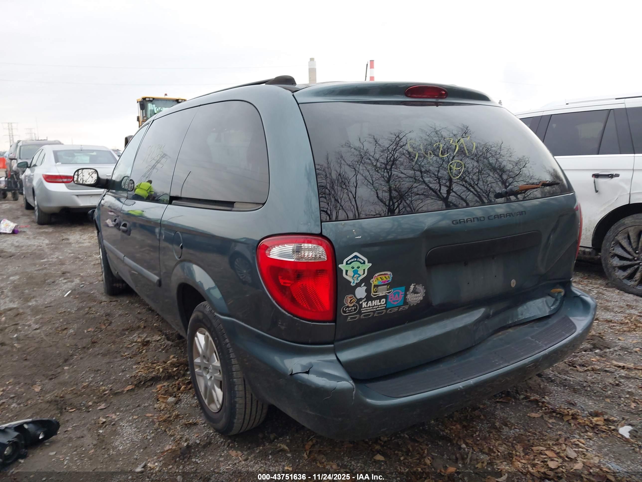 DODGE GRAND image 3
