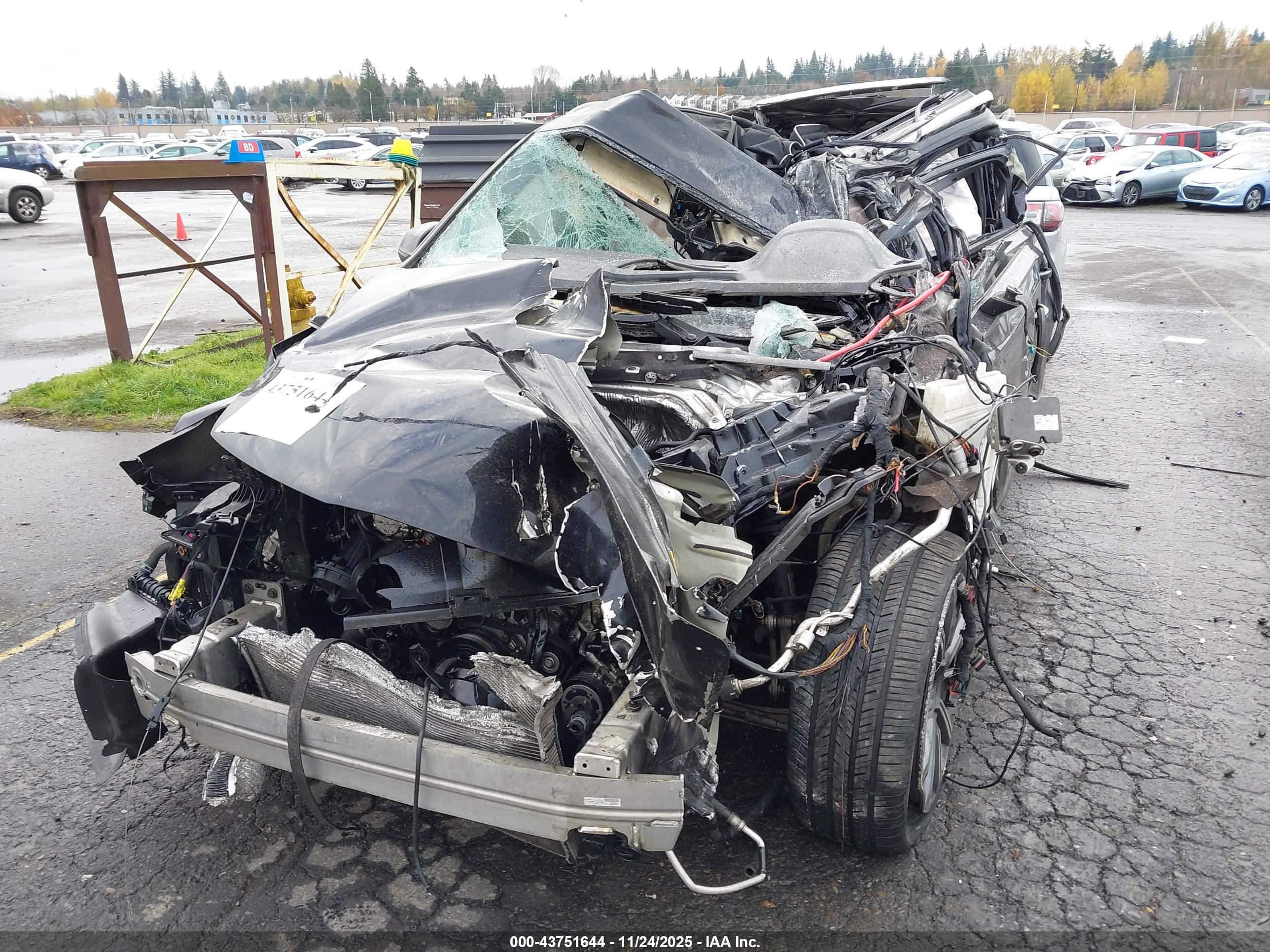 AUDI Q7 image 6
