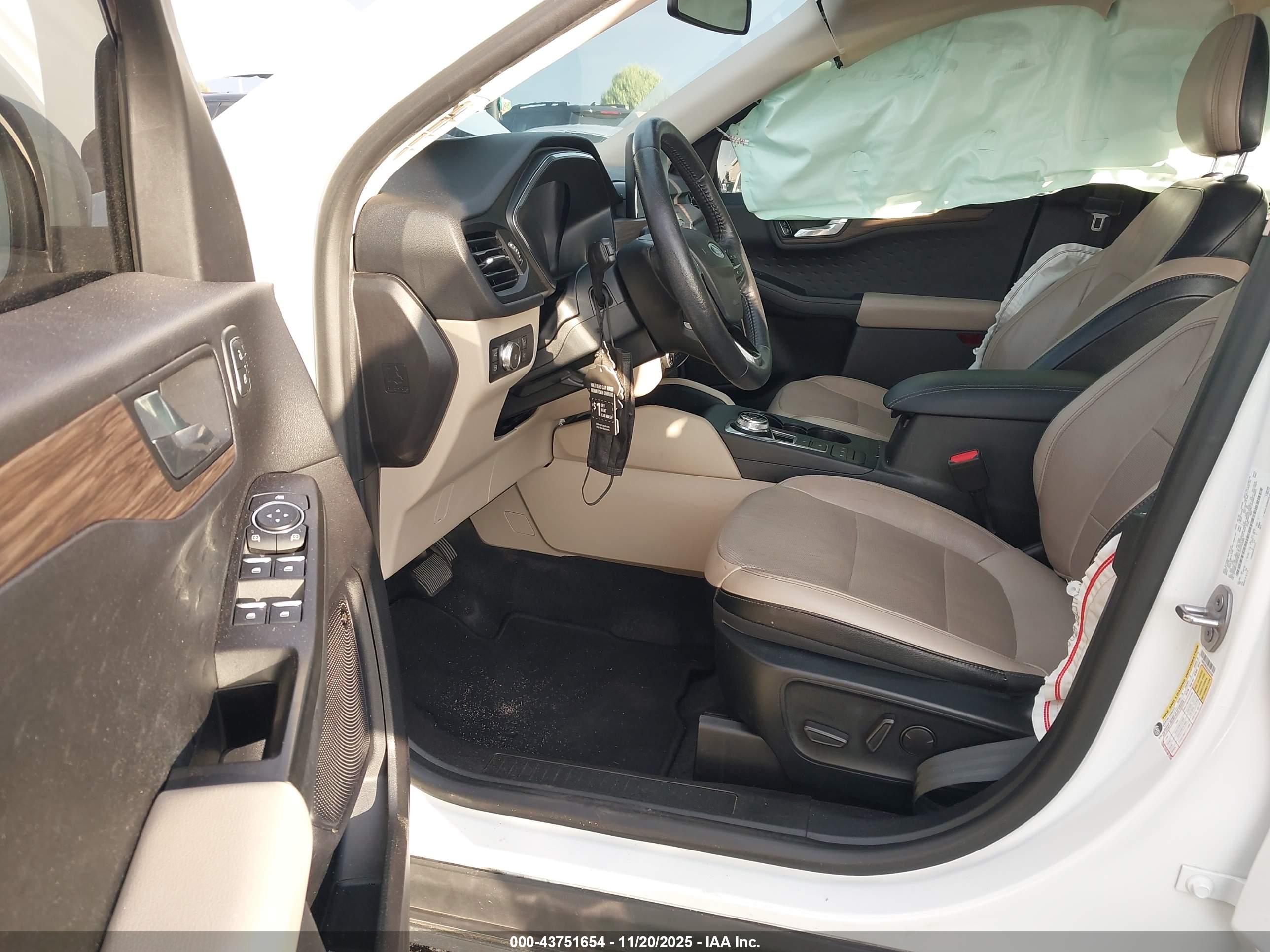 FORD ESCAPE image 5