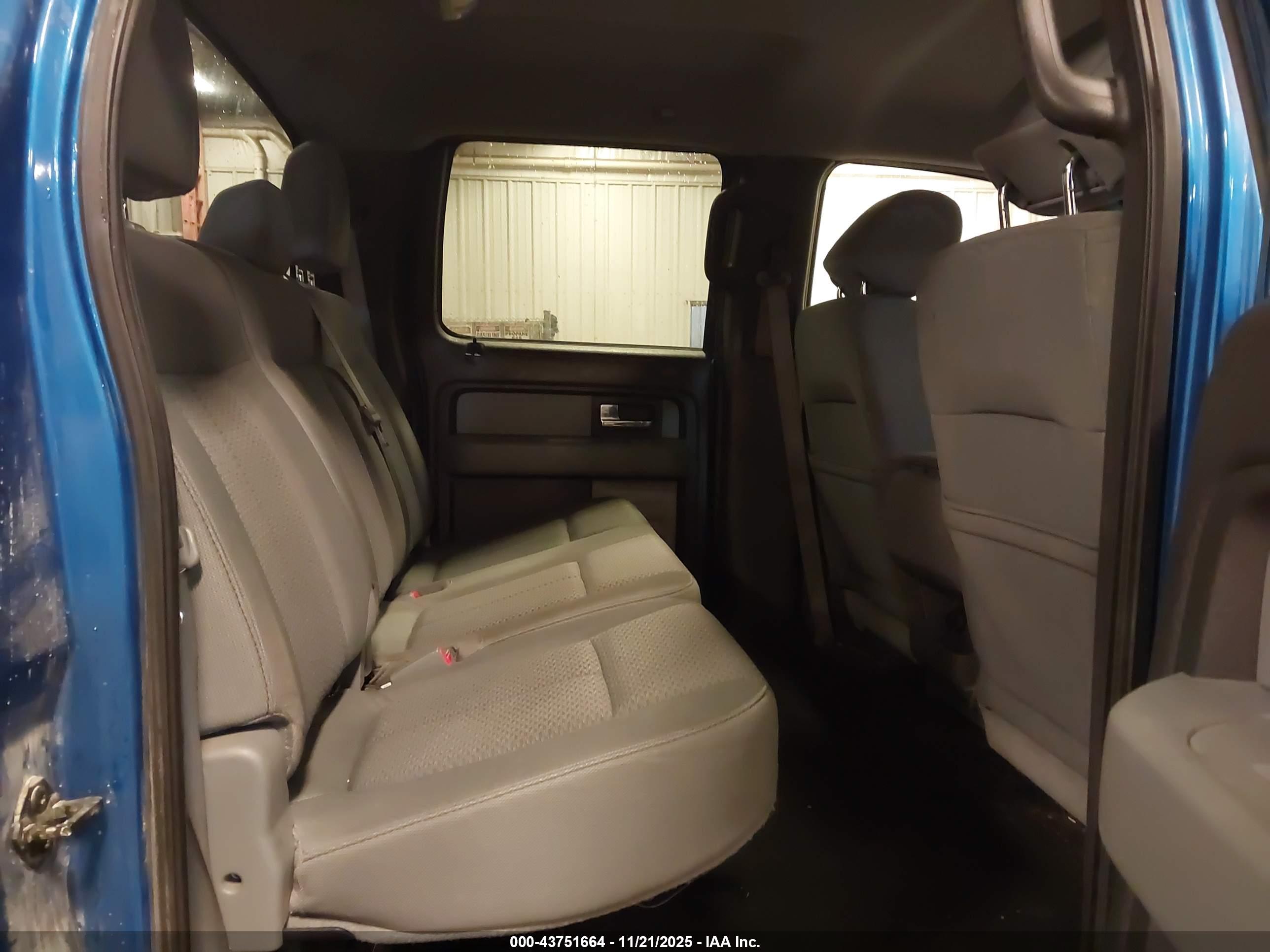 FORD F-150 image 8