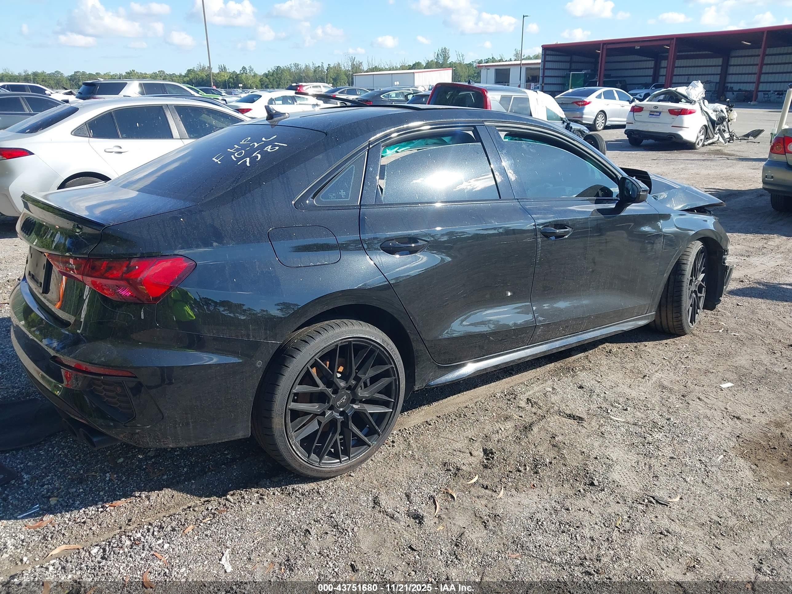 AUDI S3 image 4