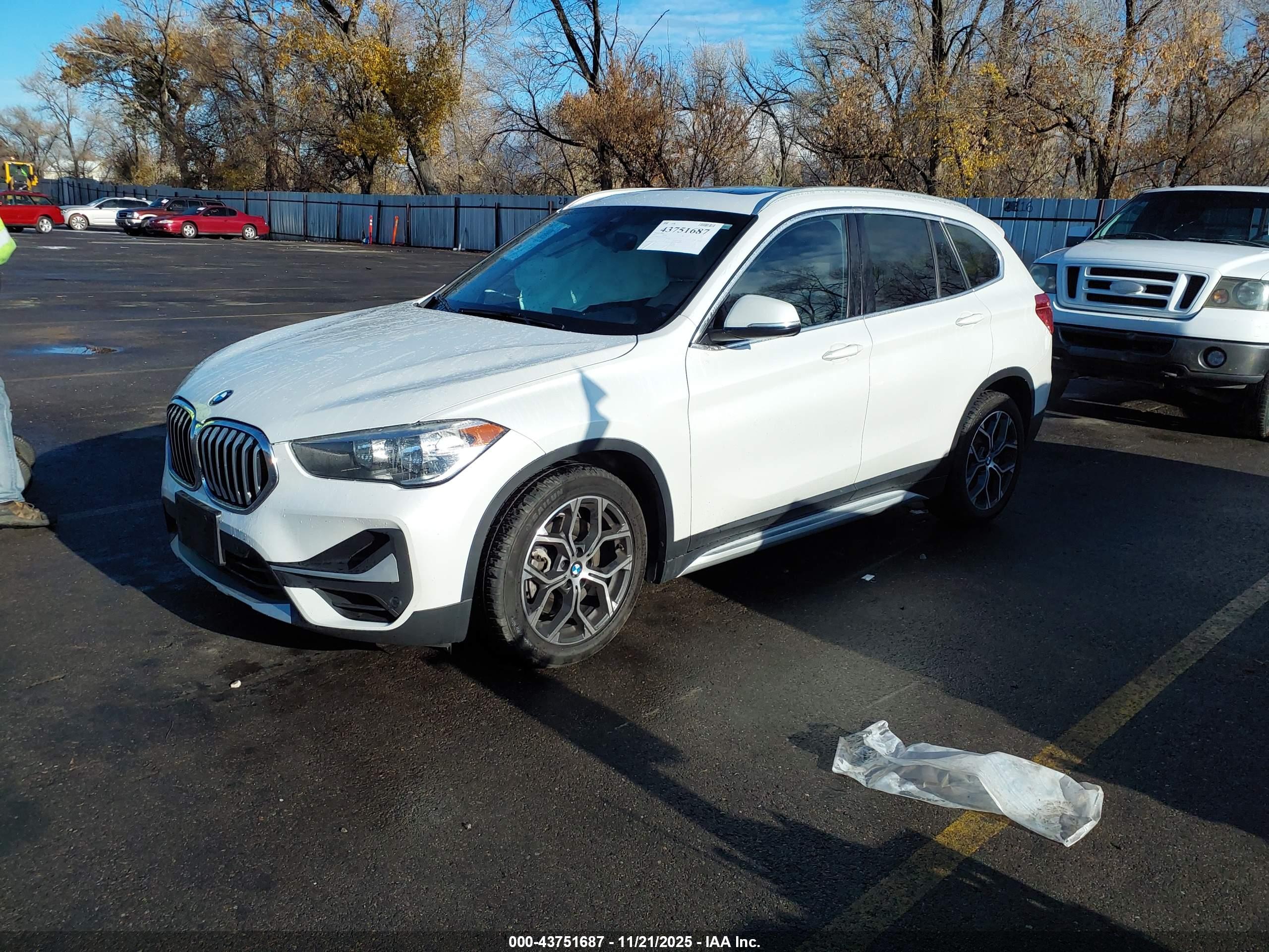 BMW X1 image 2