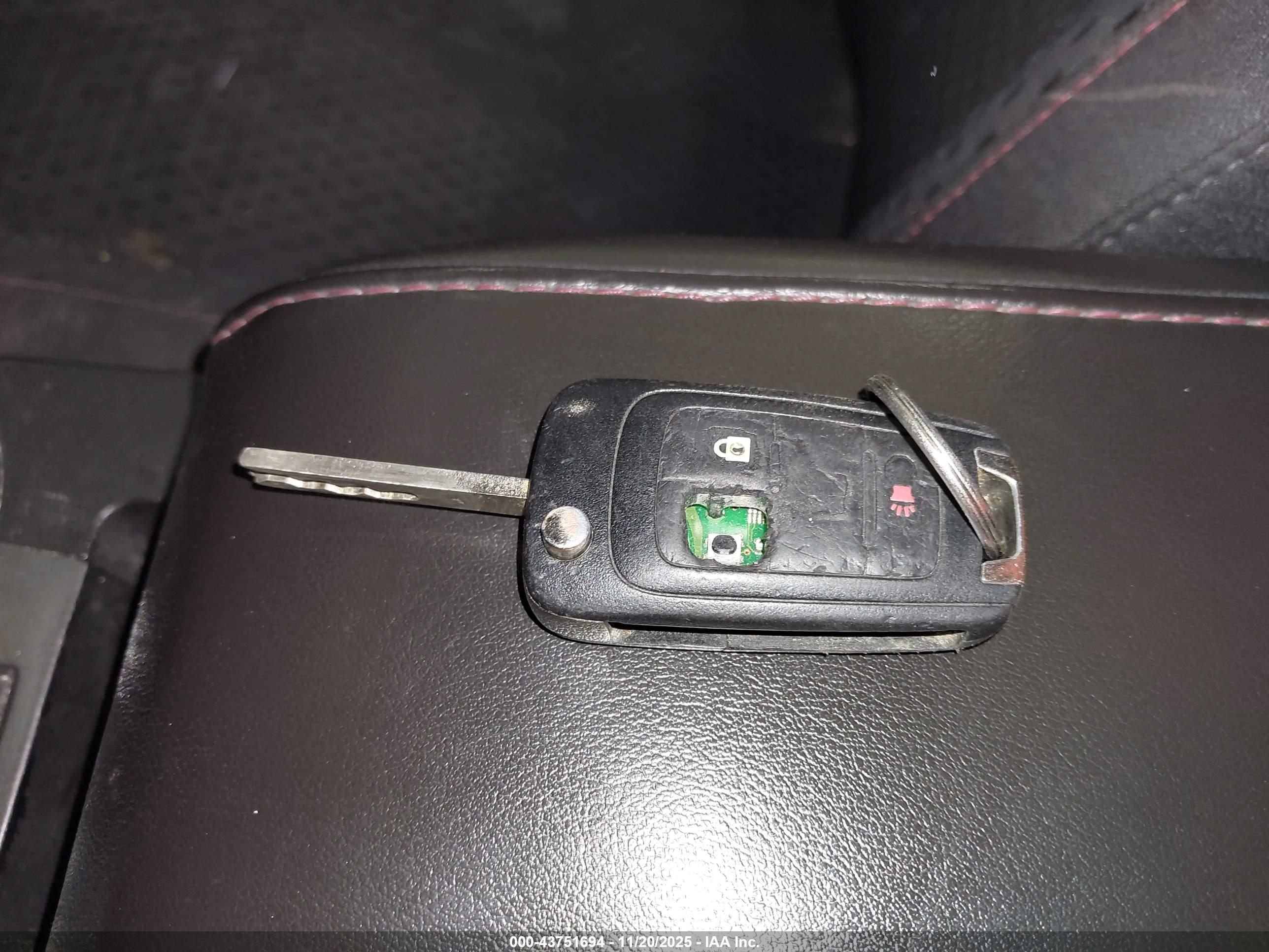 GMC TERRAIN image 11