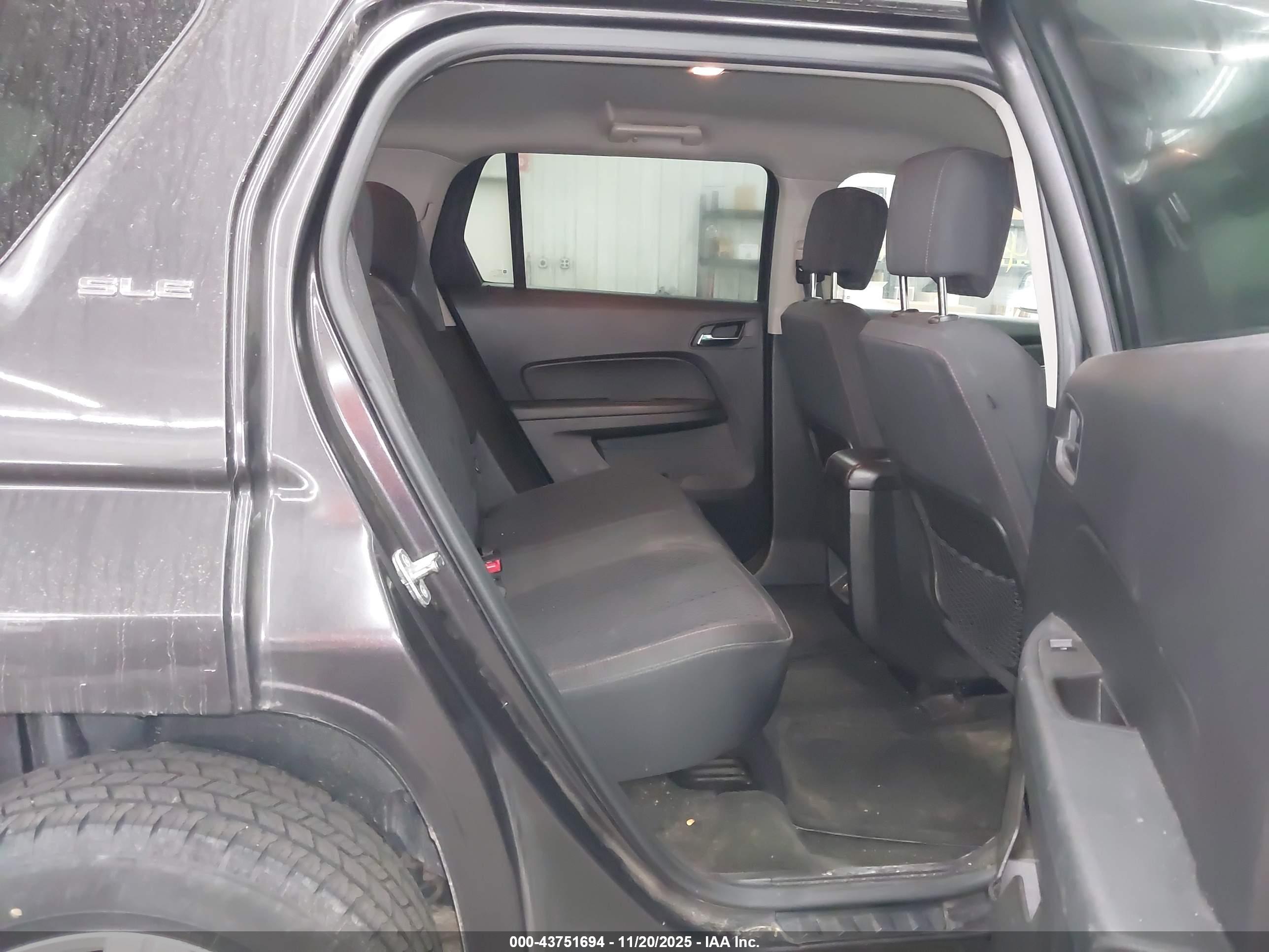 GMC TERRAIN image 8