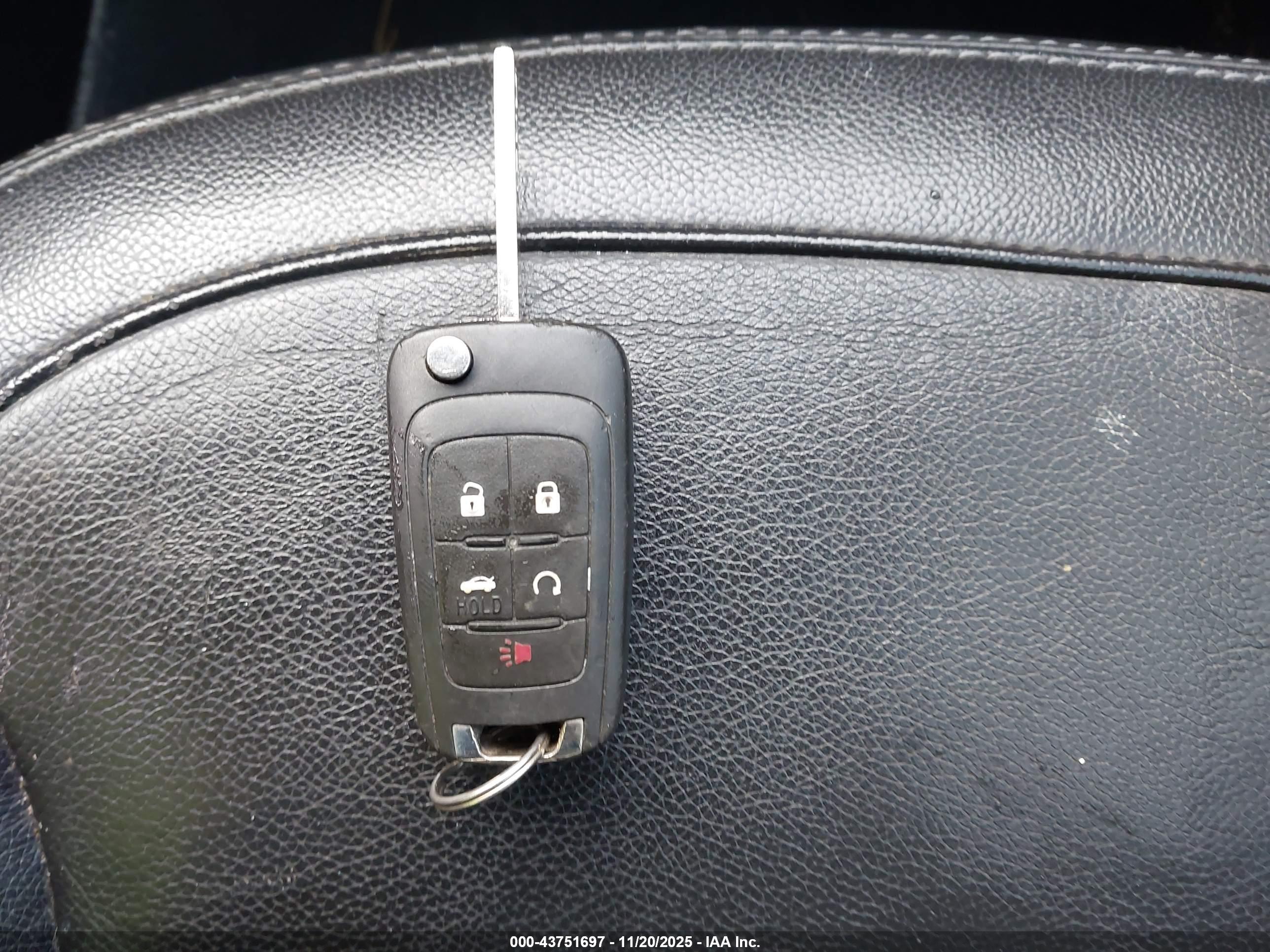 CHEVROLET MALIBU image 11