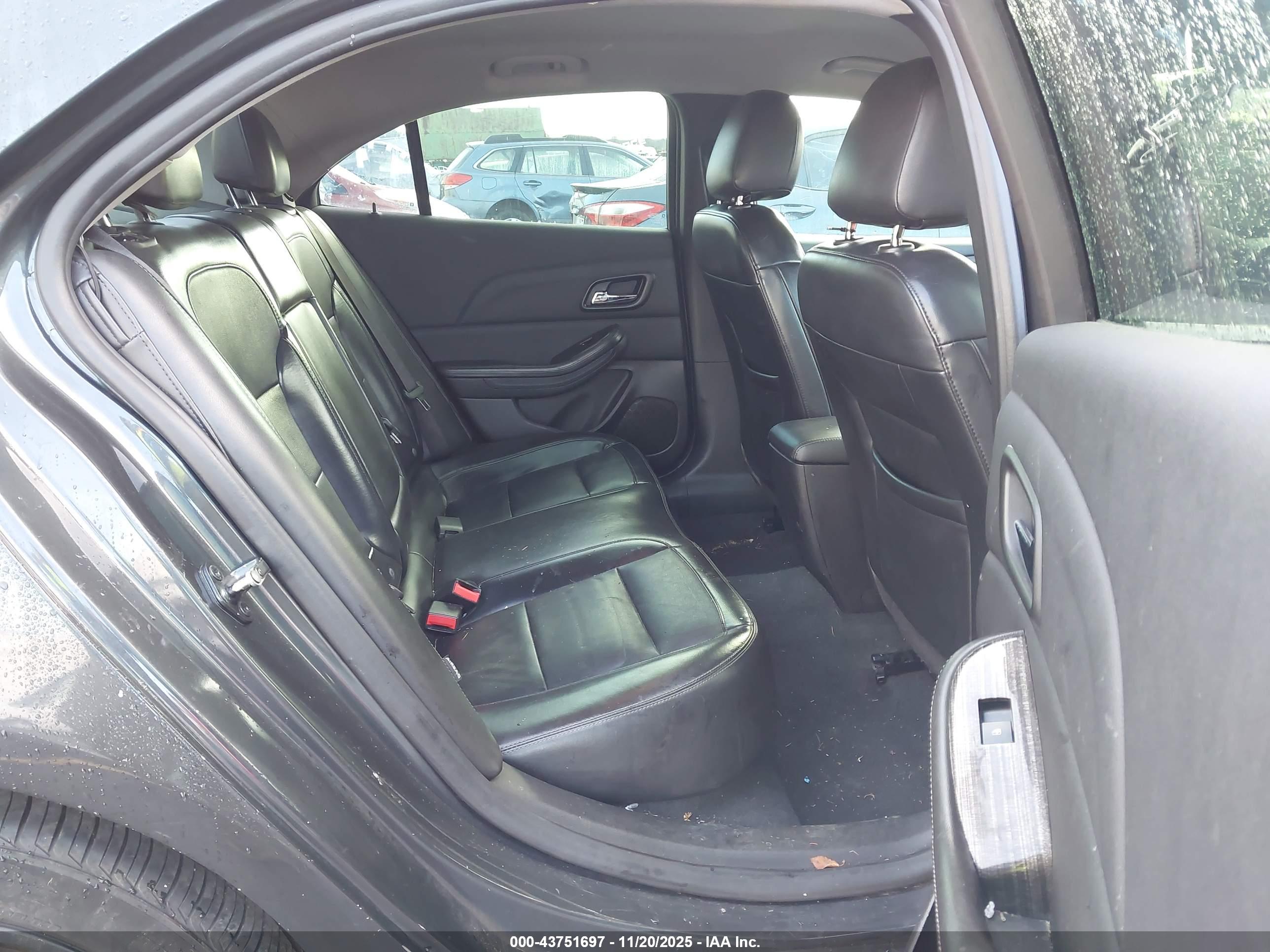 CHEVROLET MALIBU image 8