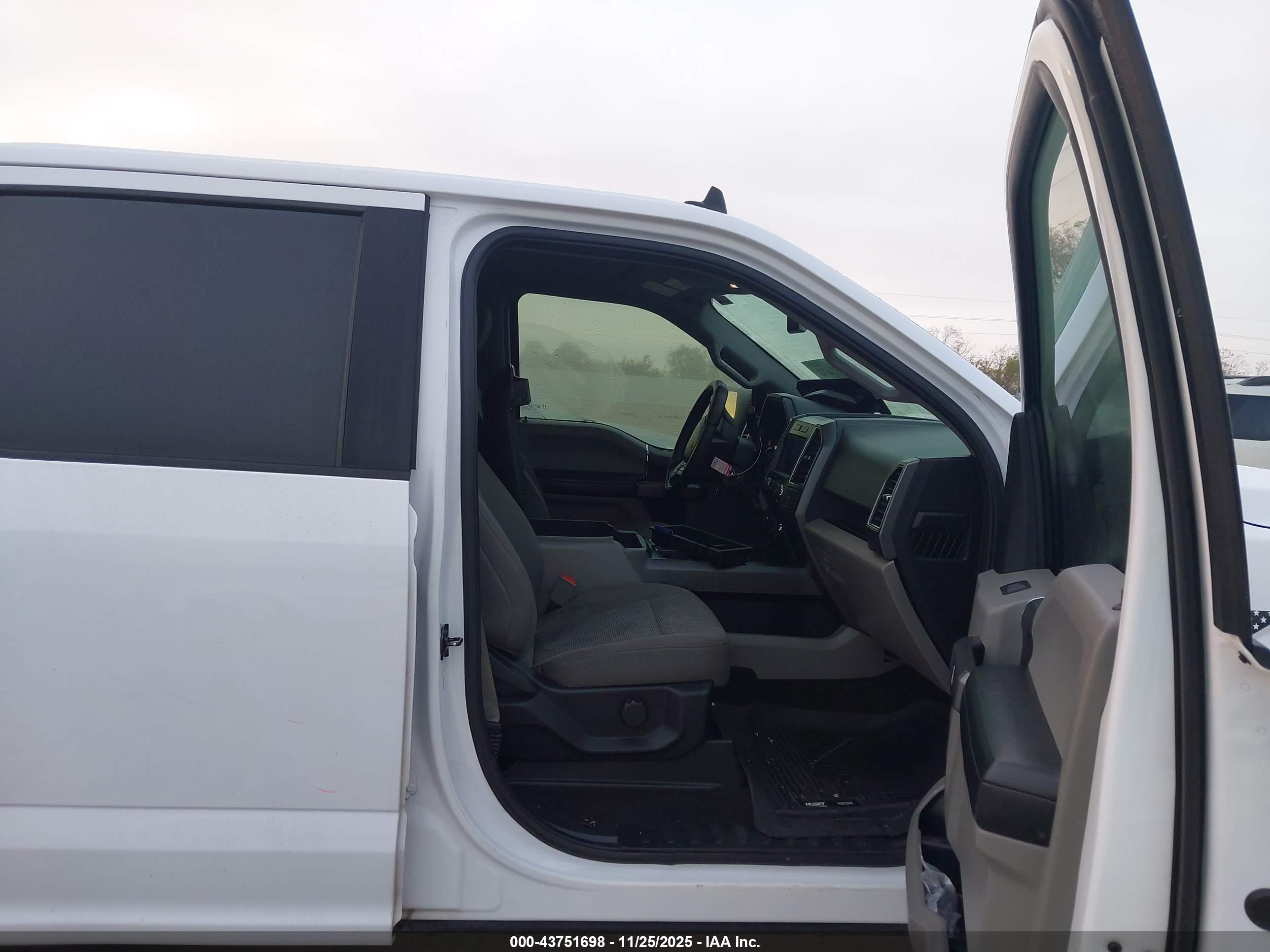 FORD F-150 image 5