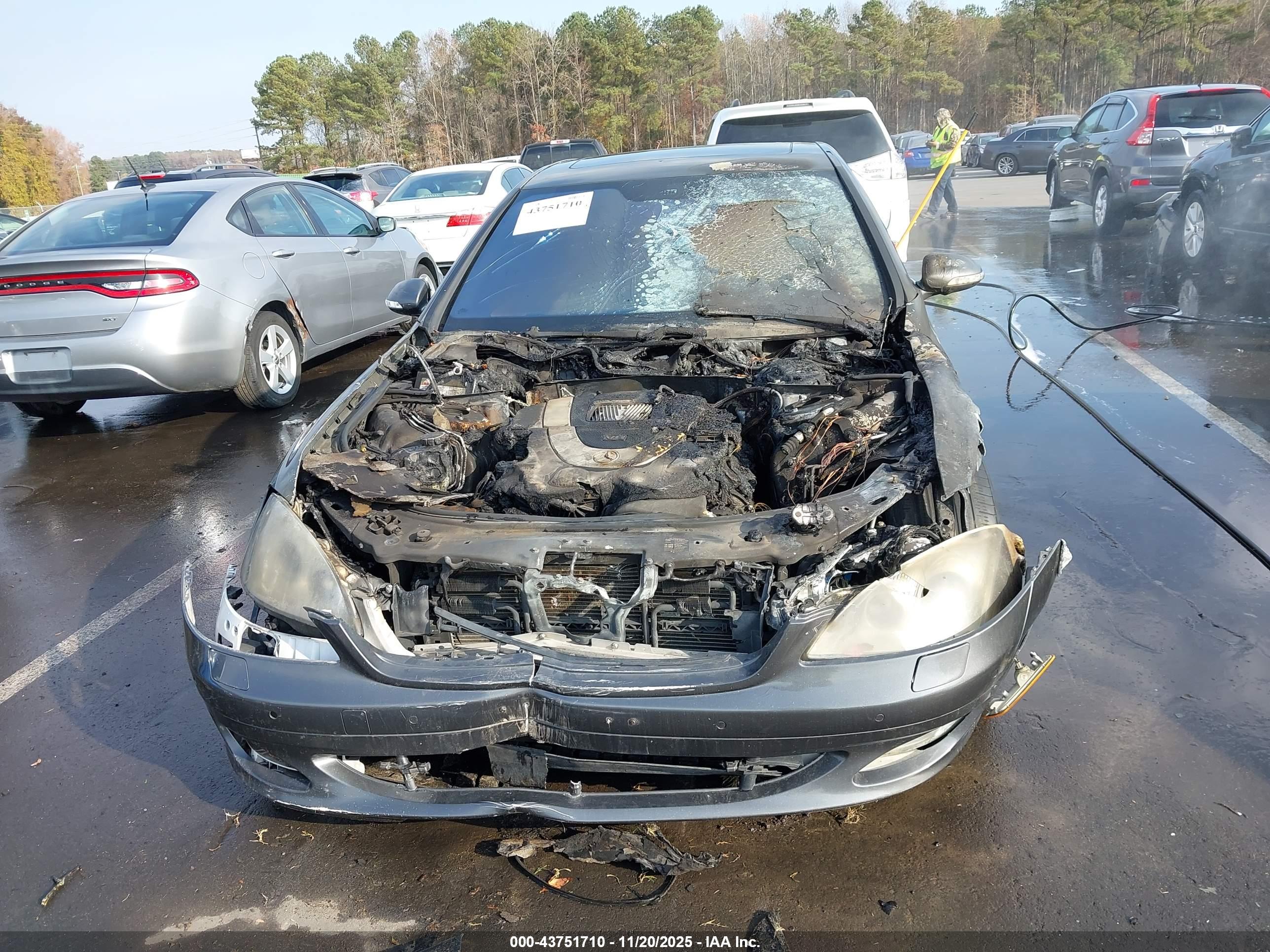 MERCEDES-BENZ S image 6