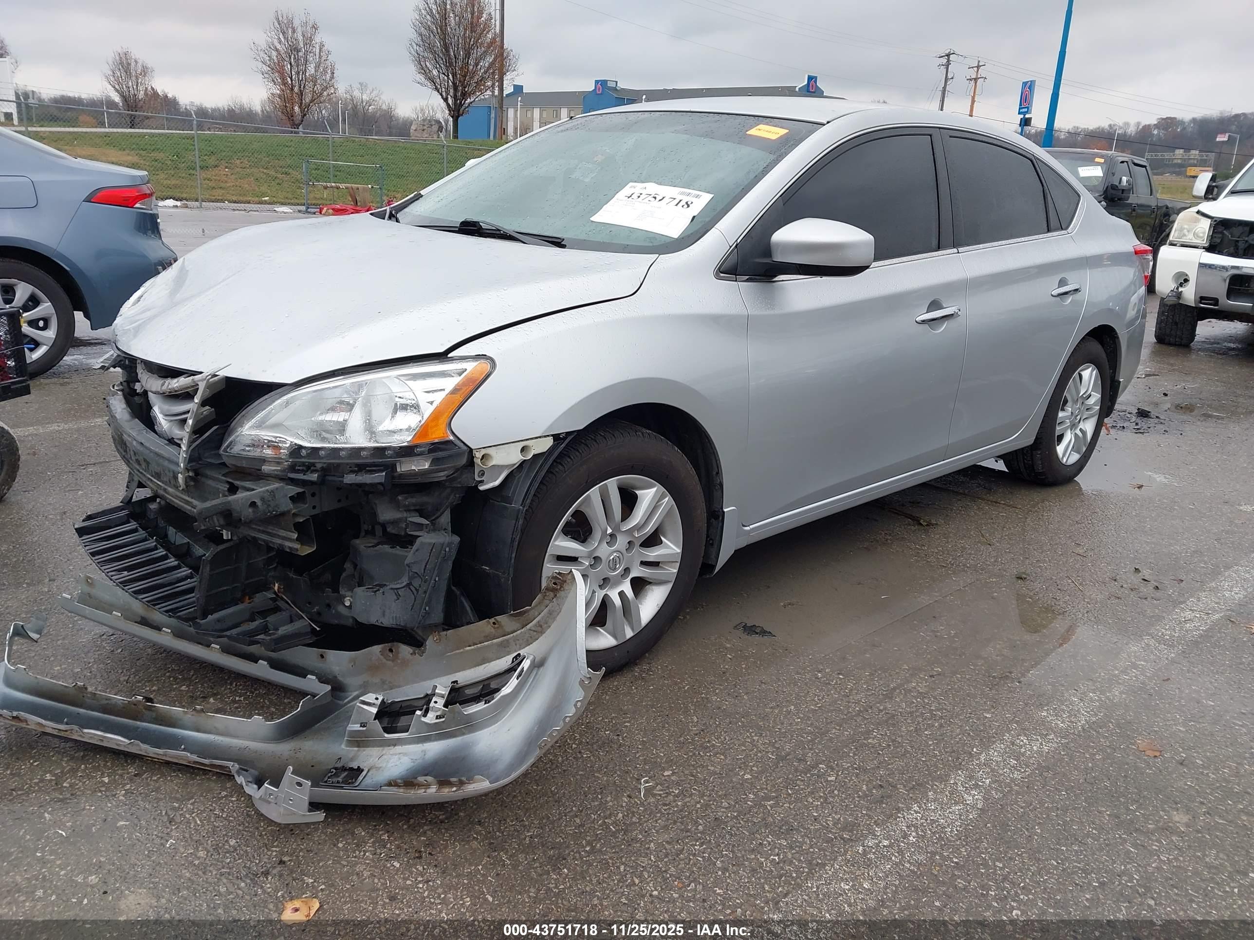 NISSAN SENTRA image 2